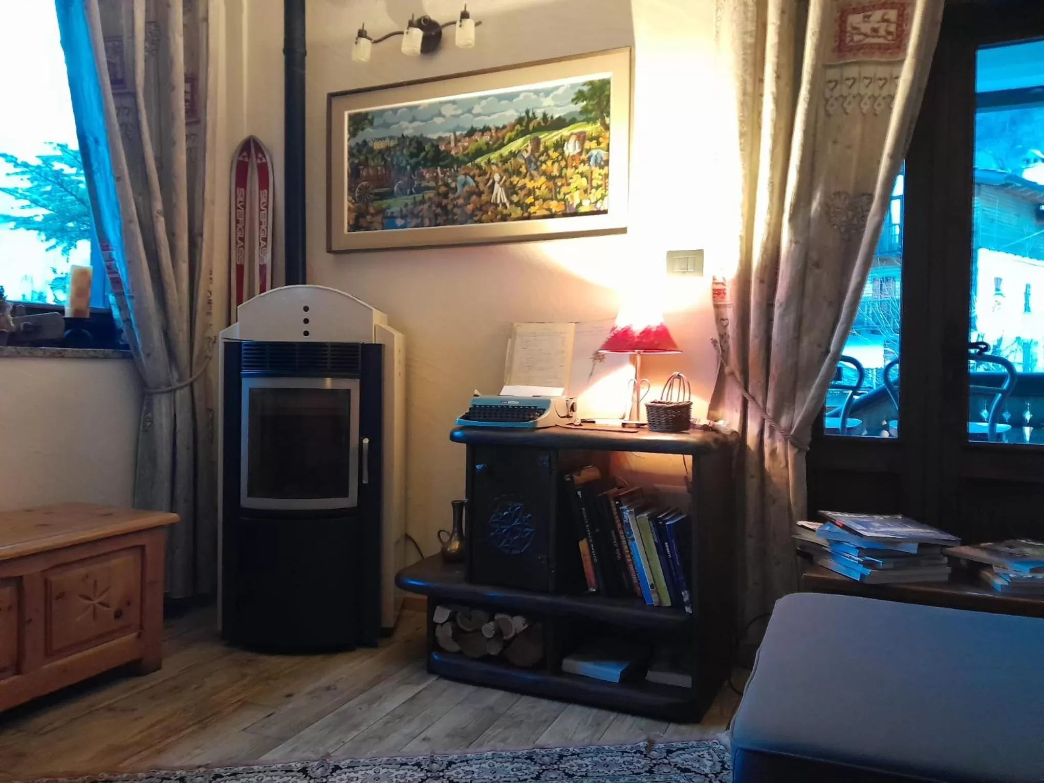 TV and multimedia in Hotel Astoria