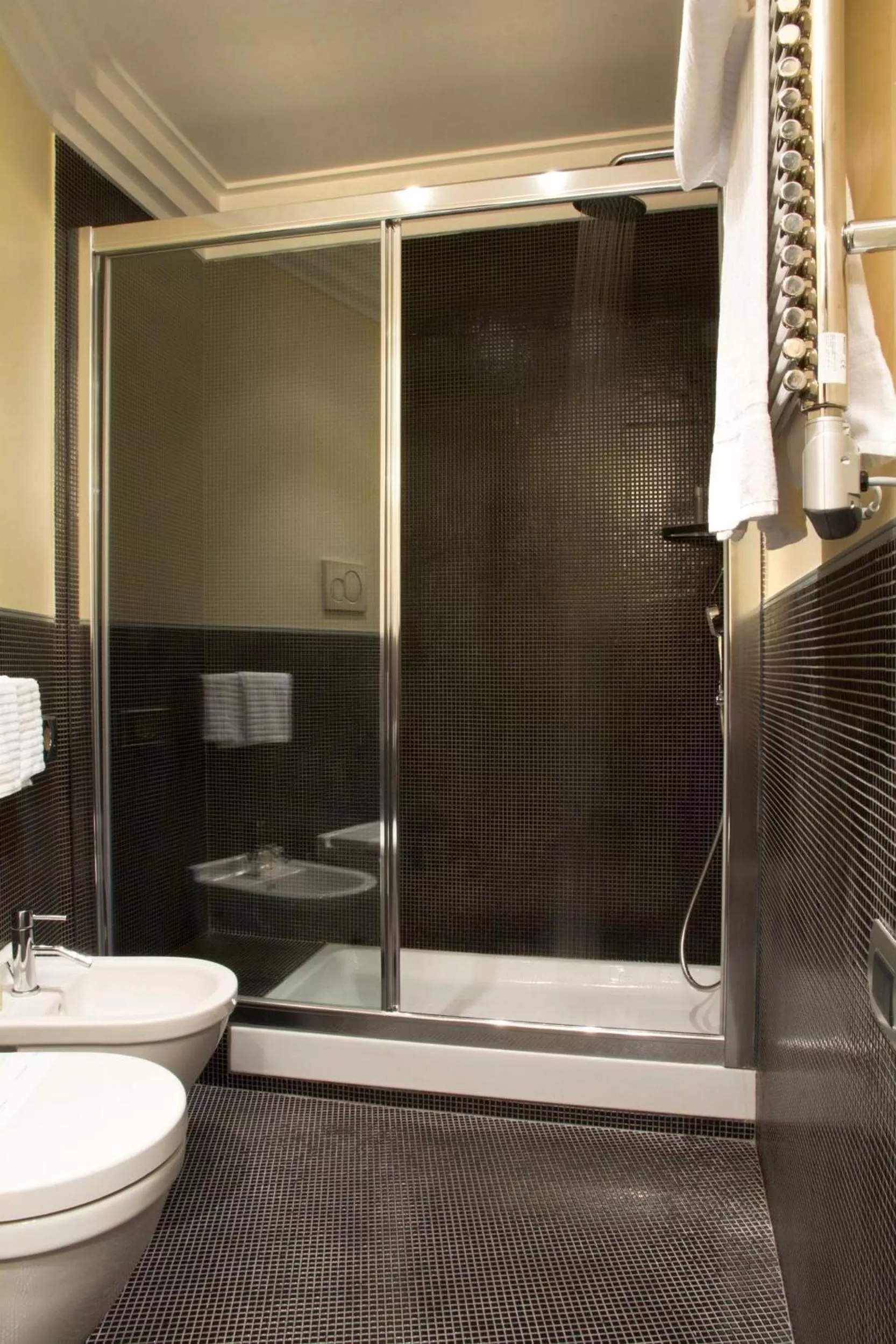 Bathroom in Marcella Royal Hotel - Rooftop Garden