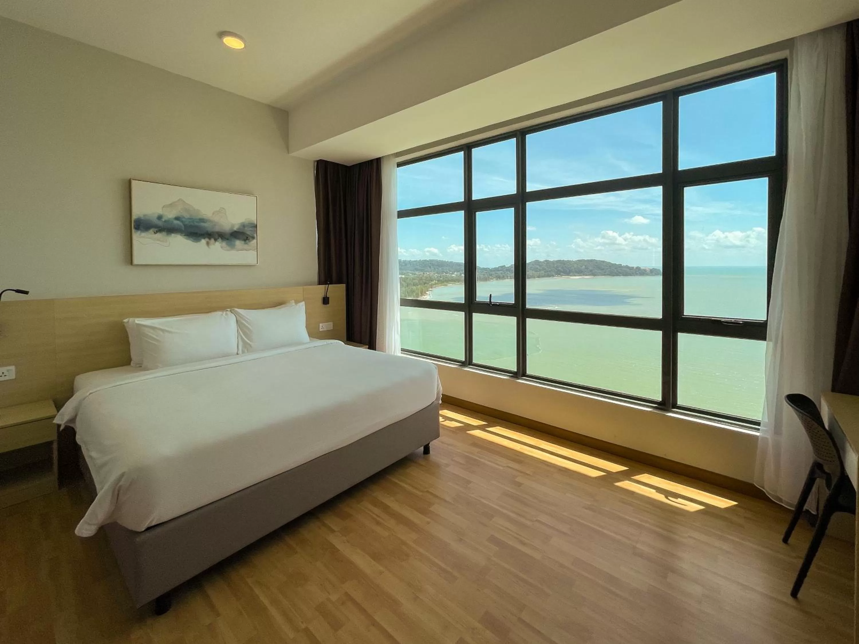 Bedroom, Bed in Swiss-Belhotel Kuantan