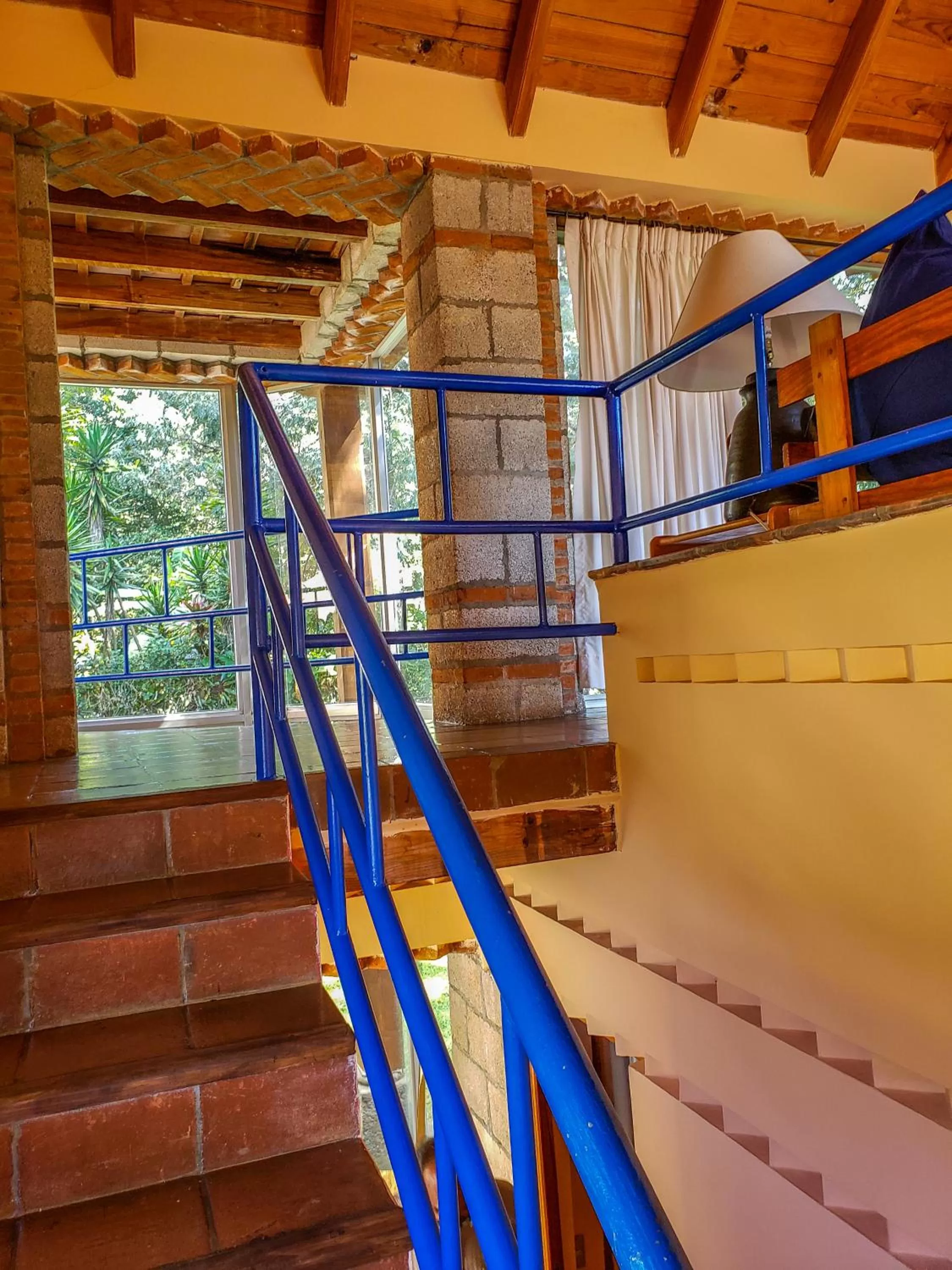Living room in Hotel San Buenaventura de Atitlán