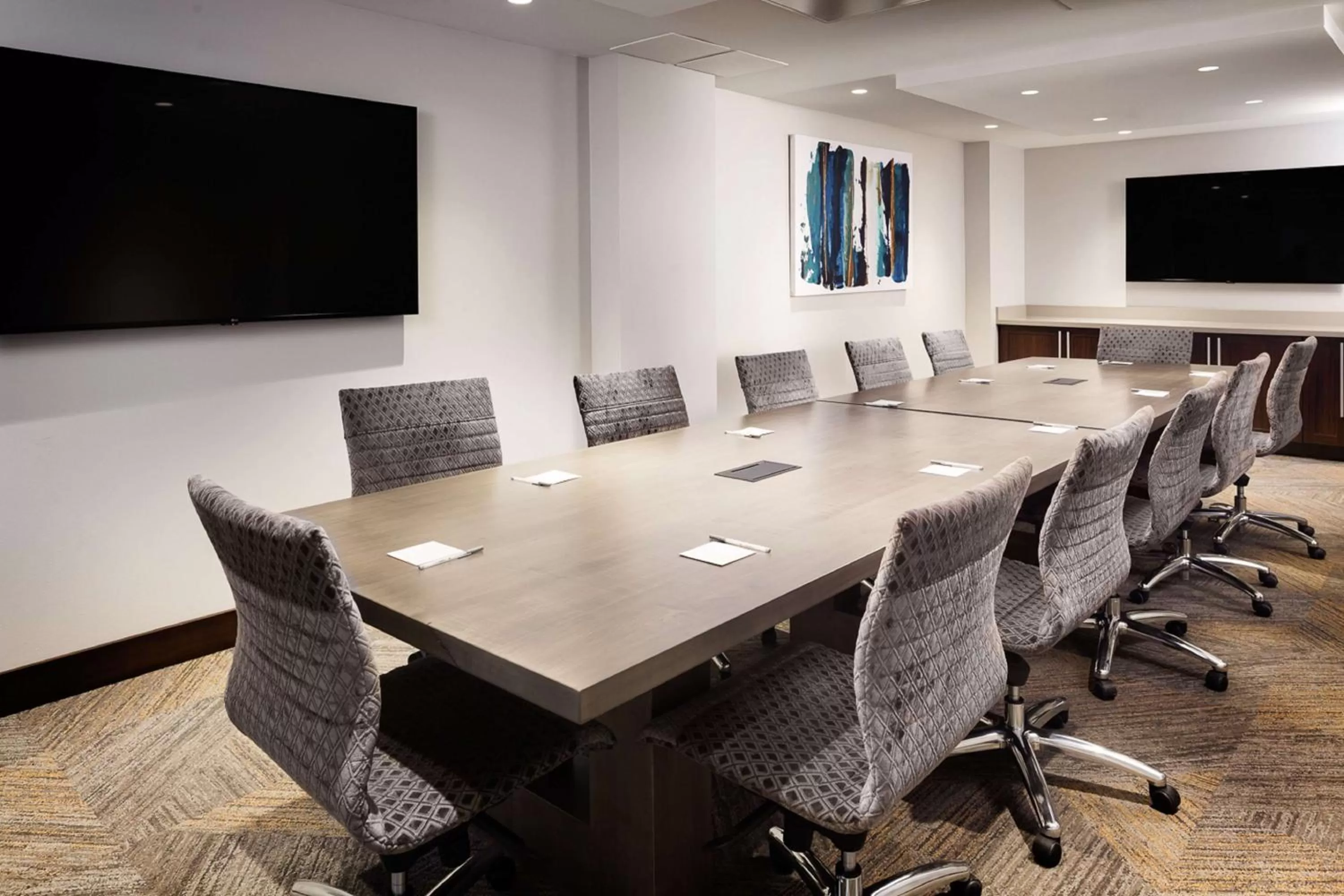 Meeting/conference room in Hampton Inn & Suites Dallas Downtown