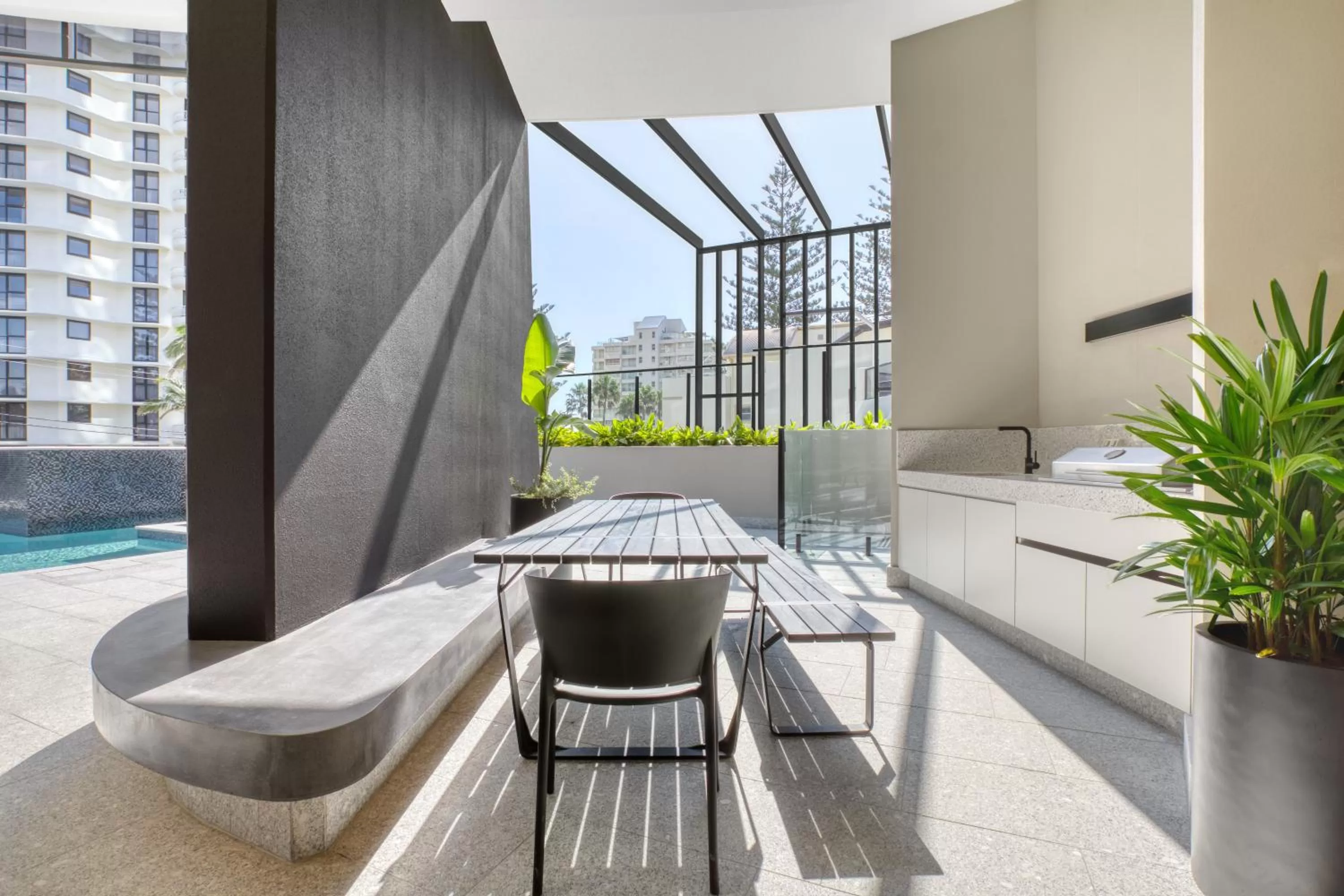 BBQ facilities in Vue Broadbeach - Official