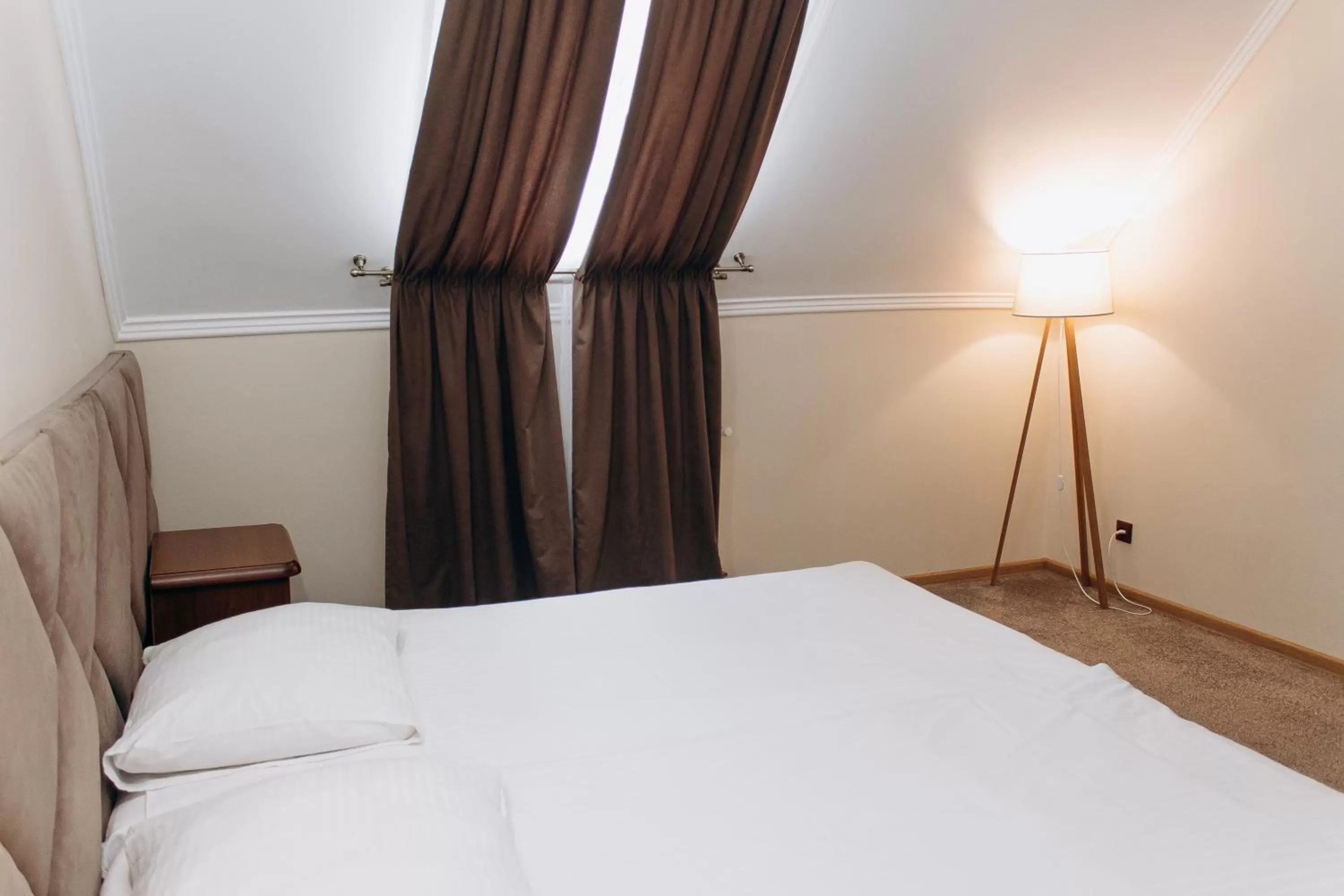 Photo of the whole room, Bed in Eduard Hotel