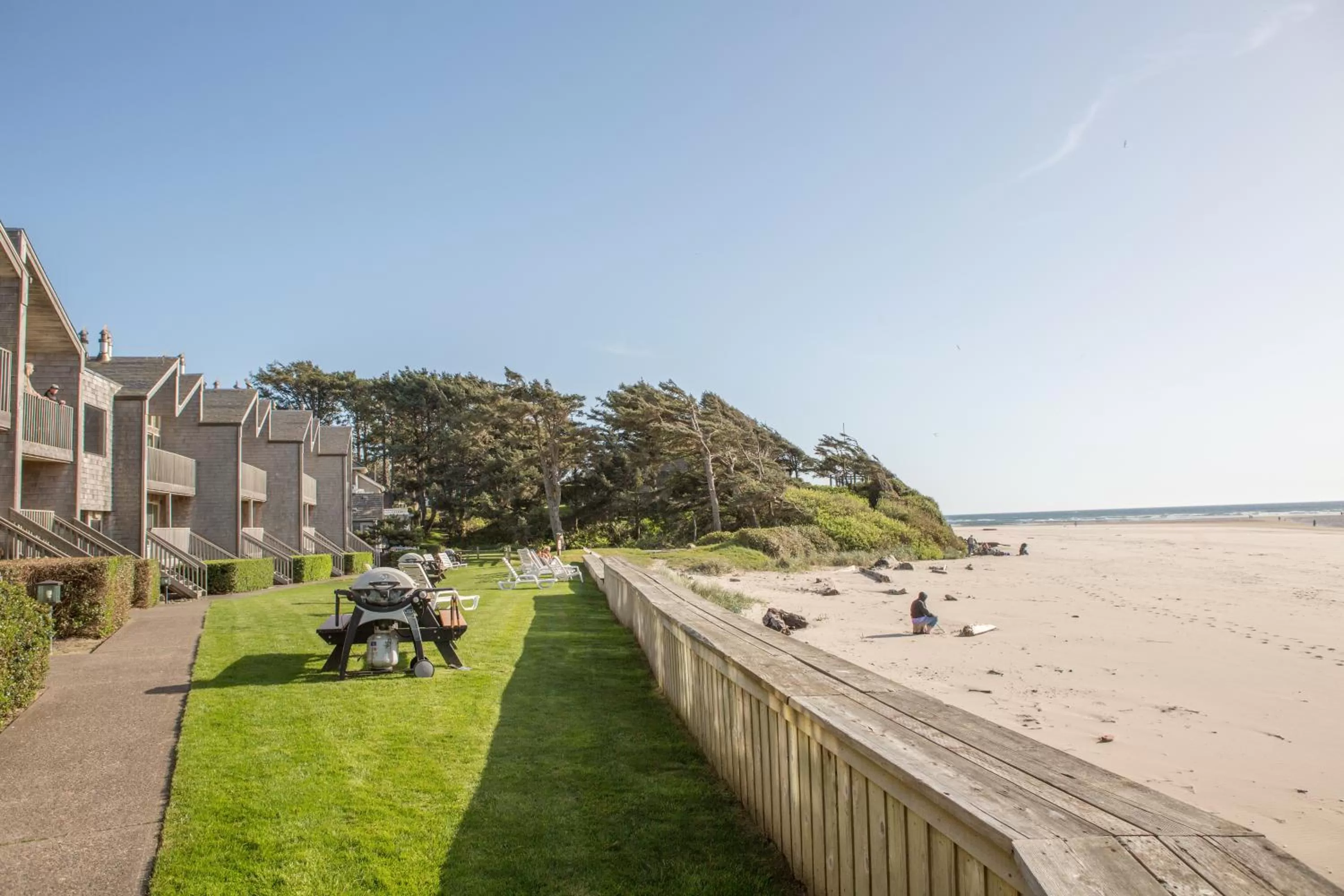 Beach in Schooner's Cove Inn