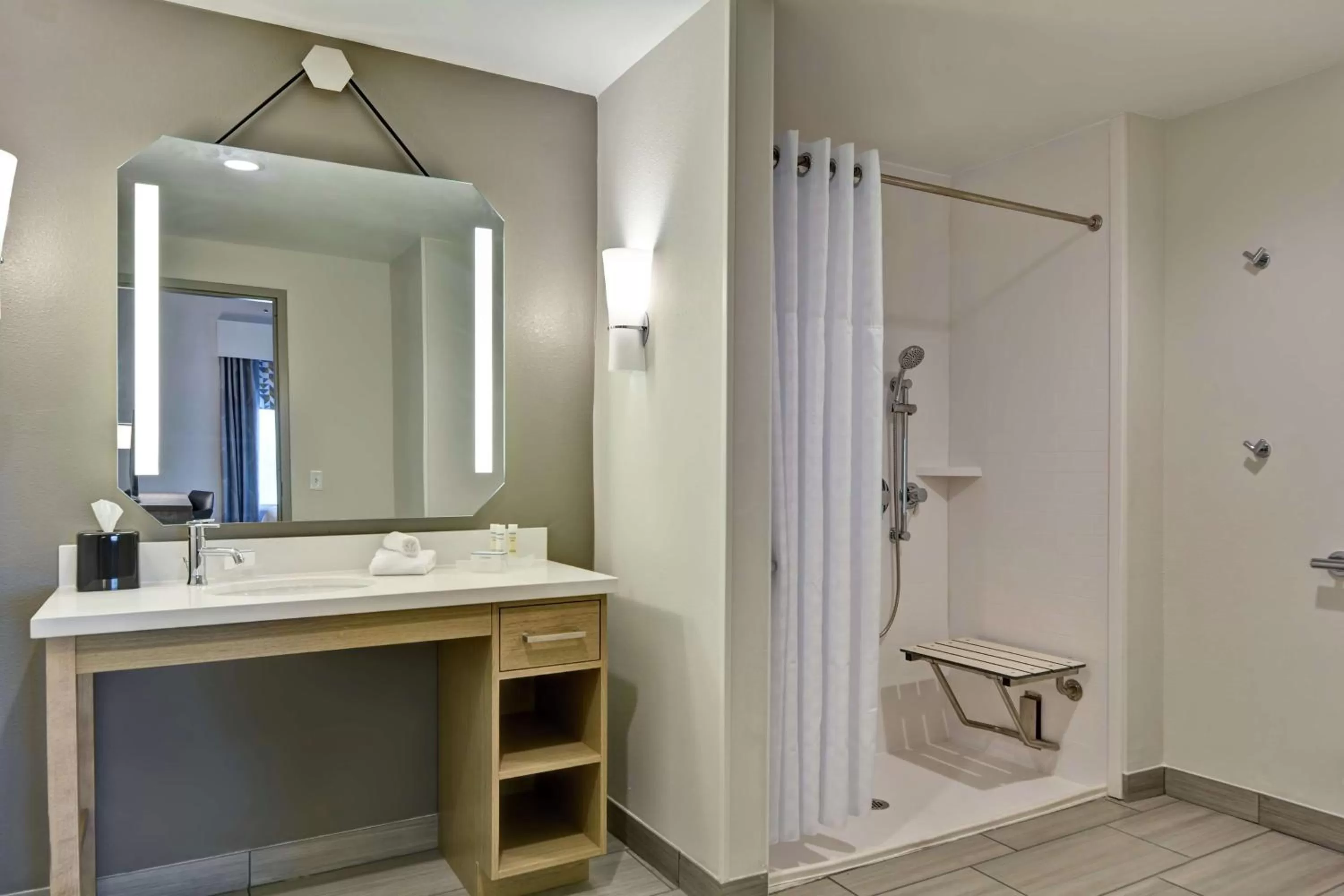 Bathroom in Homewood Suites By Hilton Lynchburg