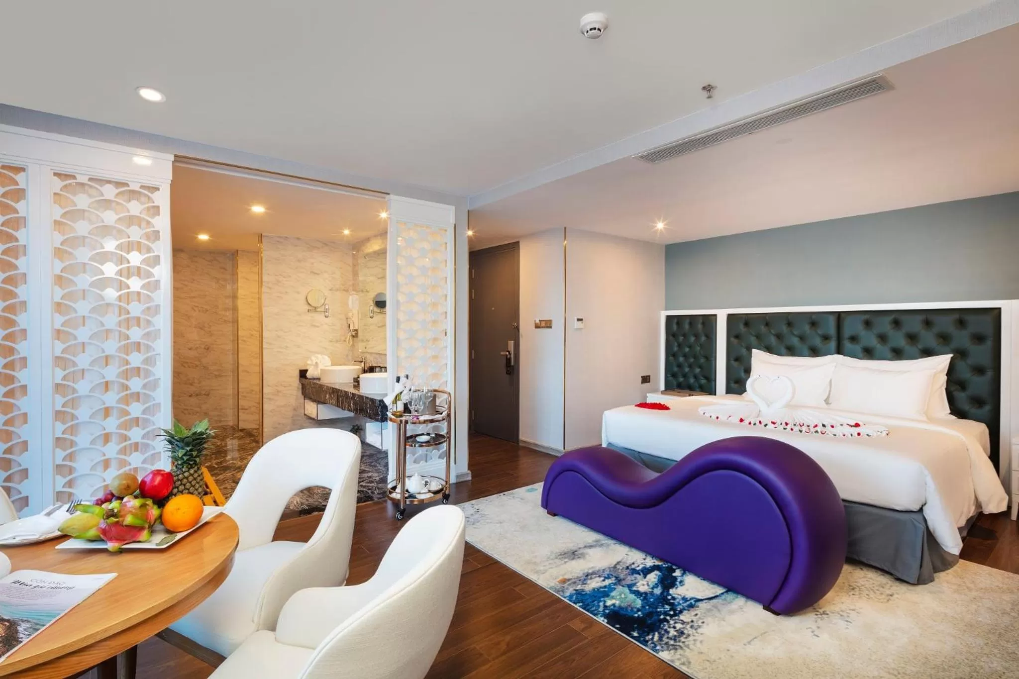 Photo of the whole room, Bed in Erica Nha Trang Hotel