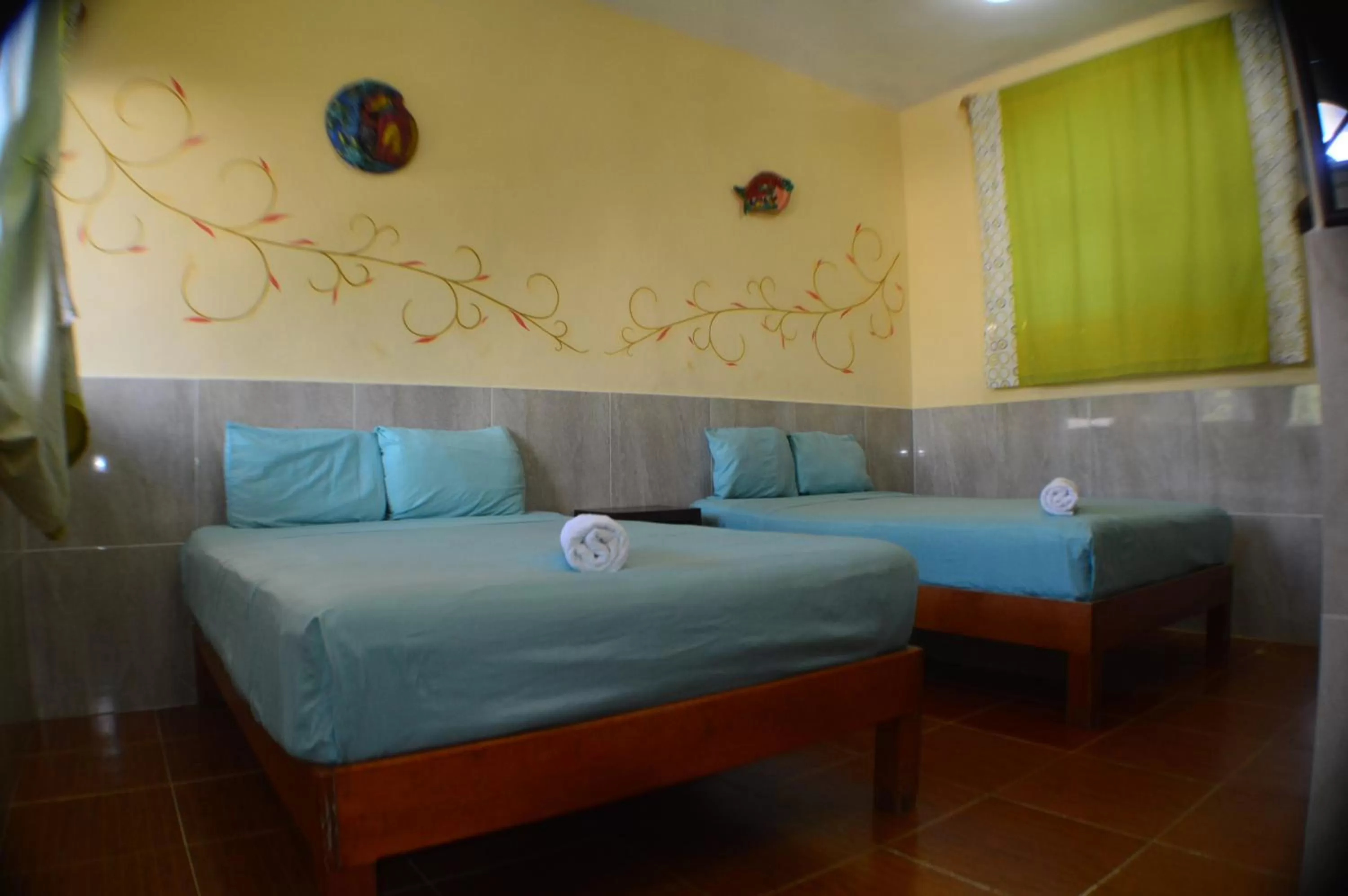 Bed in Kukulcan by Emotion