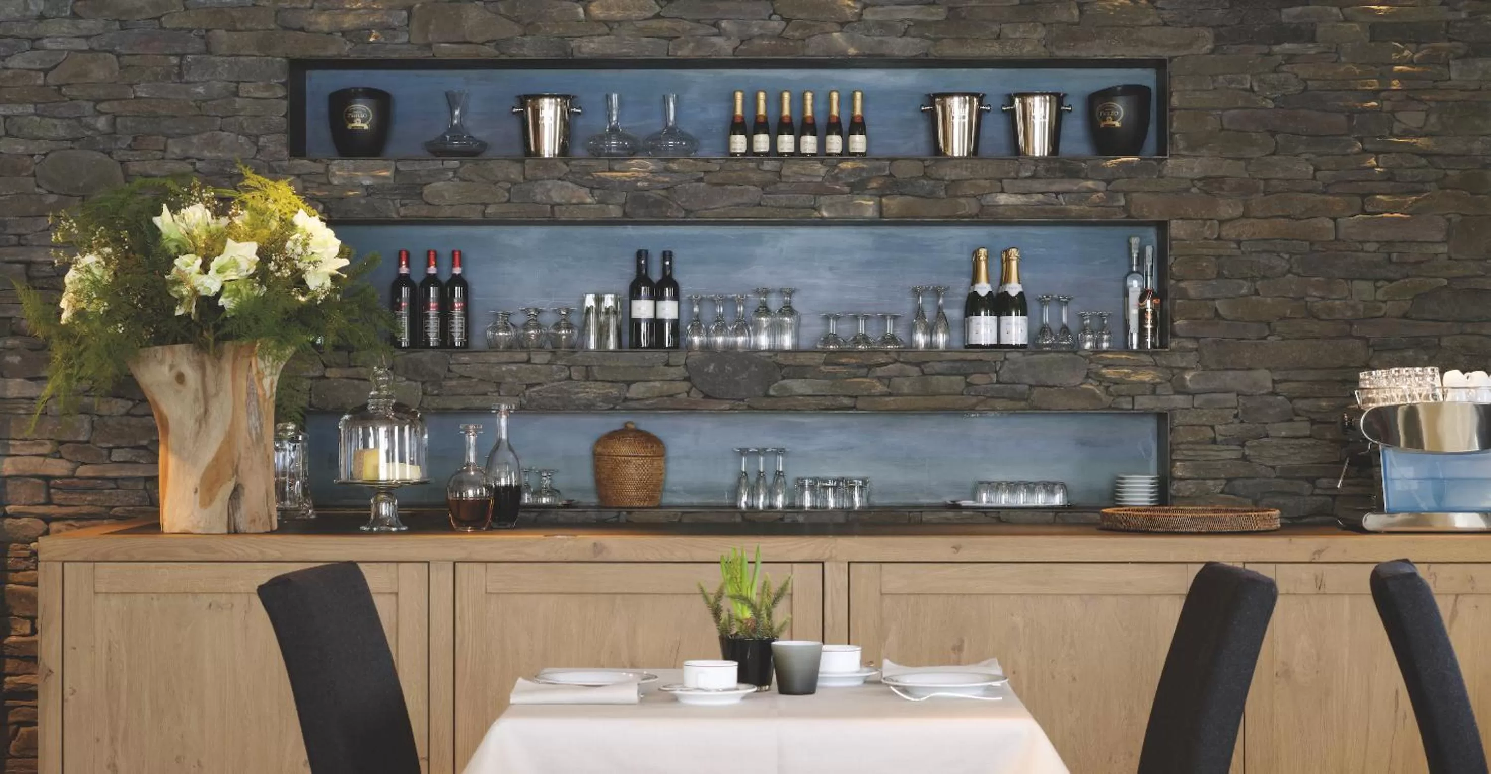 Lounge or bar in Eco & Wellness Boutique Hotel Sonne