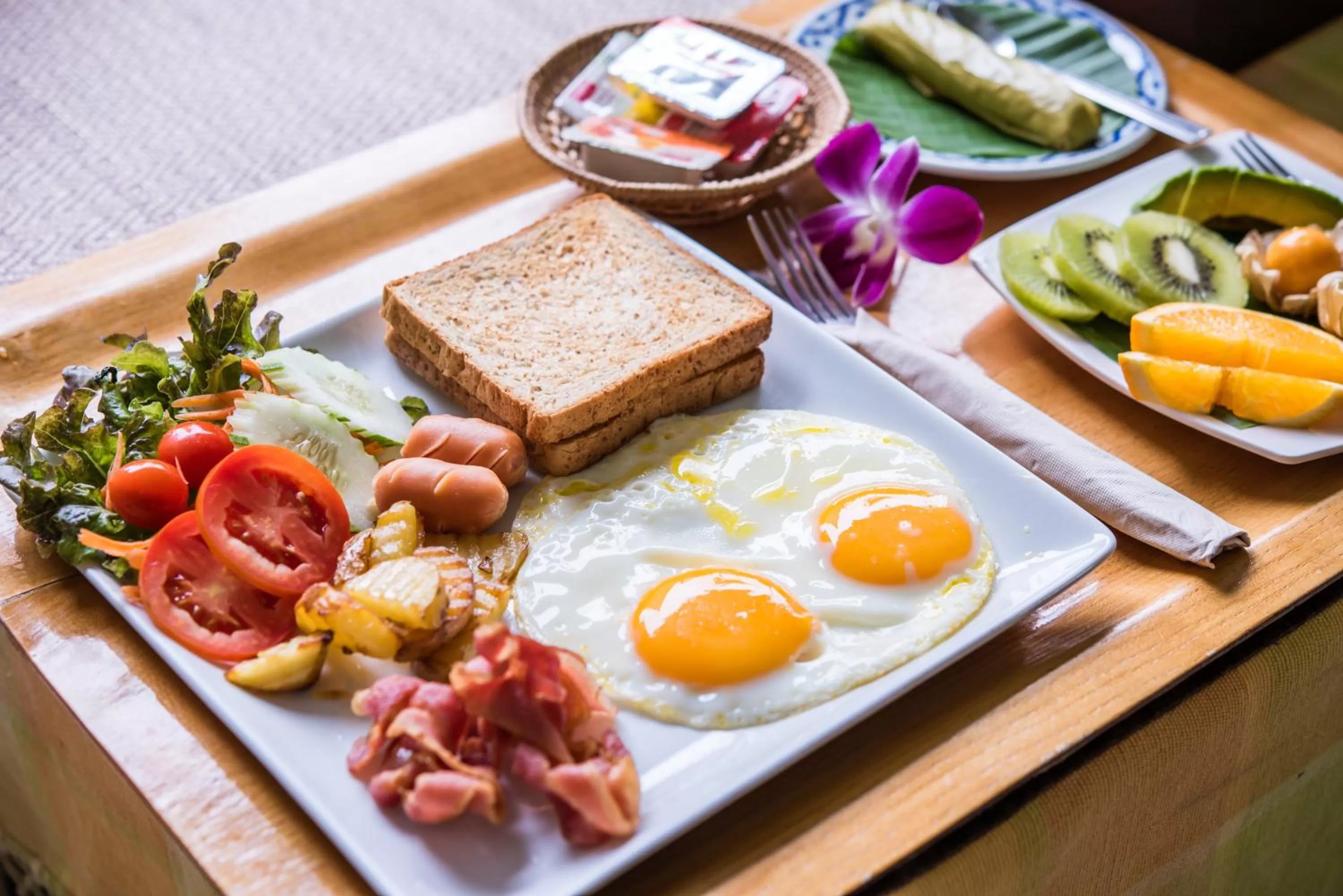 Continental breakfast in Chedi Home