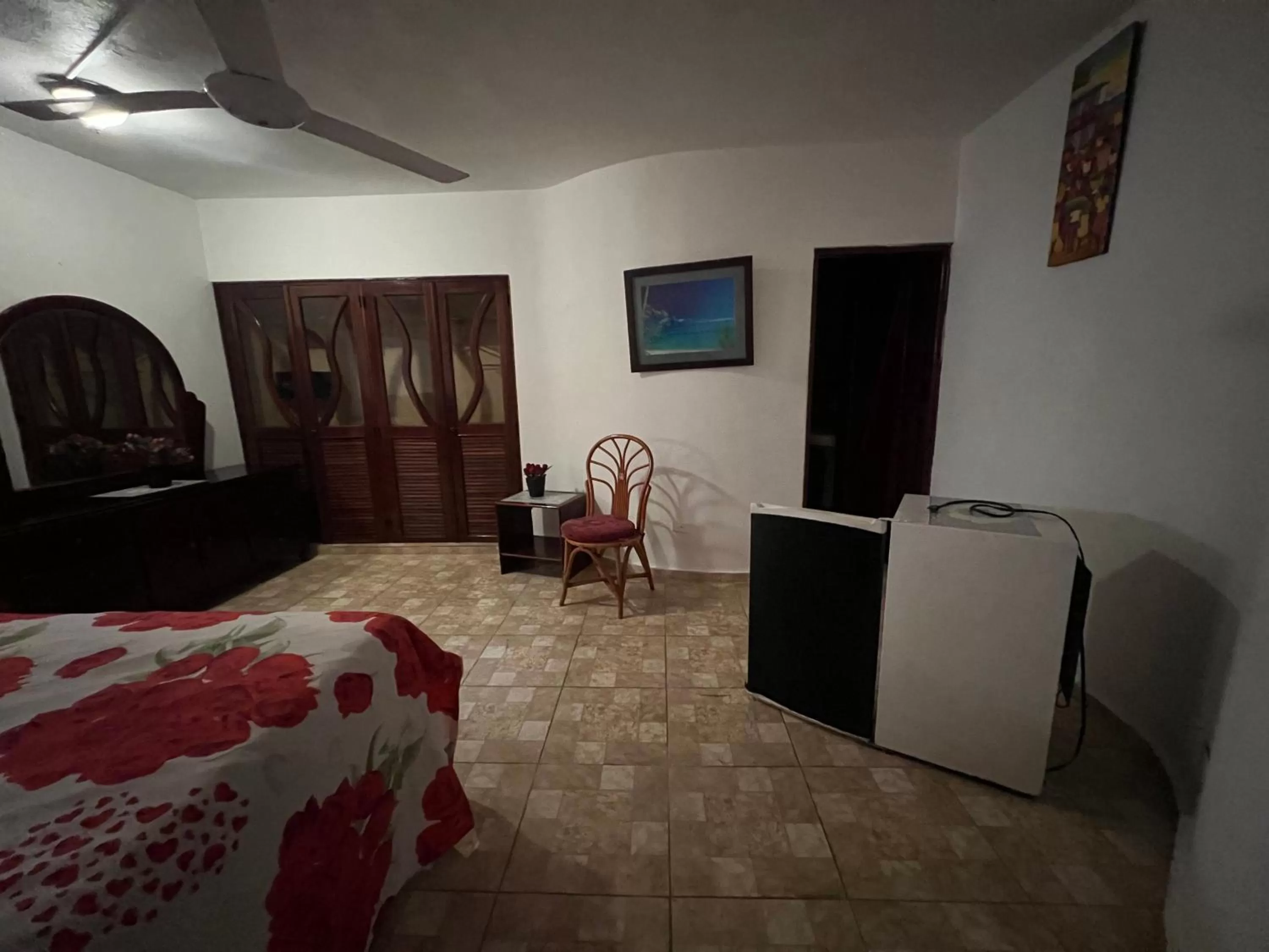 Photo of the whole room, Seating Area in Villa Antonia 16