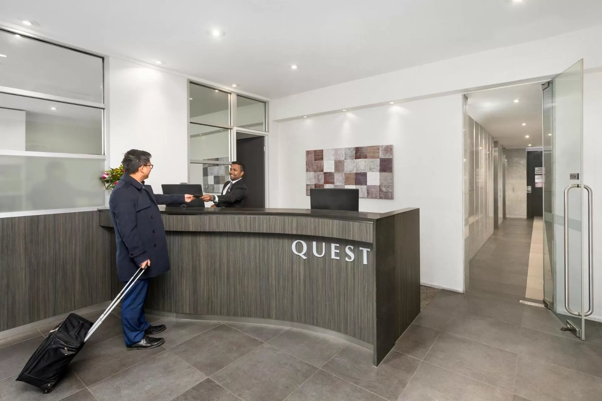 Lobby or reception in Quest on William