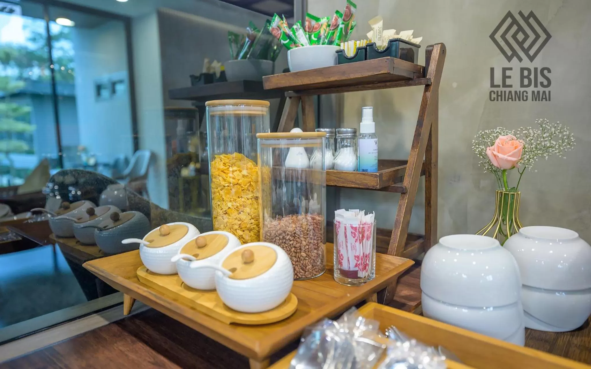 Breakfast in Le Bis Hotel