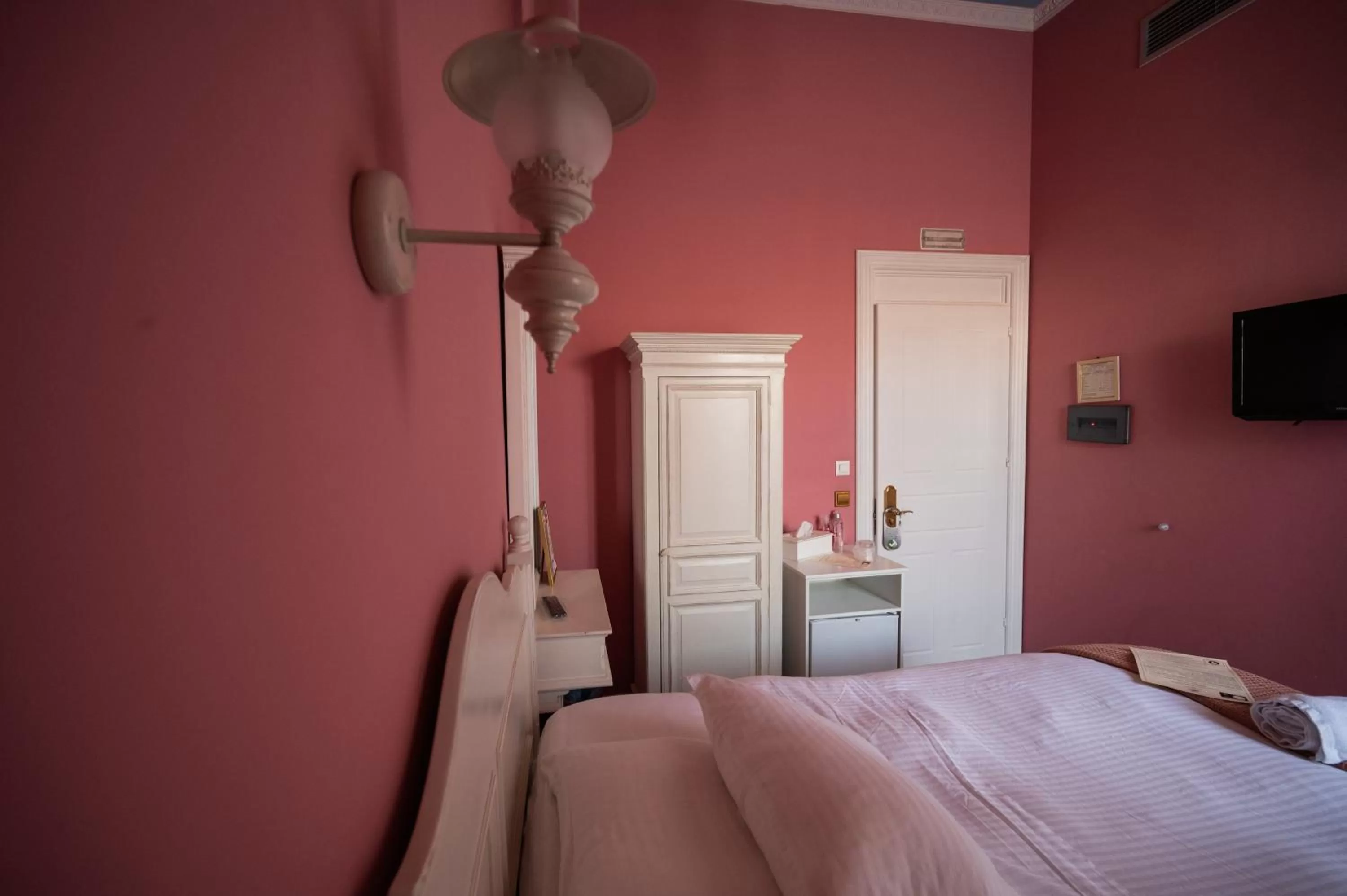 Bed in Boutique Hotel Anagennisis