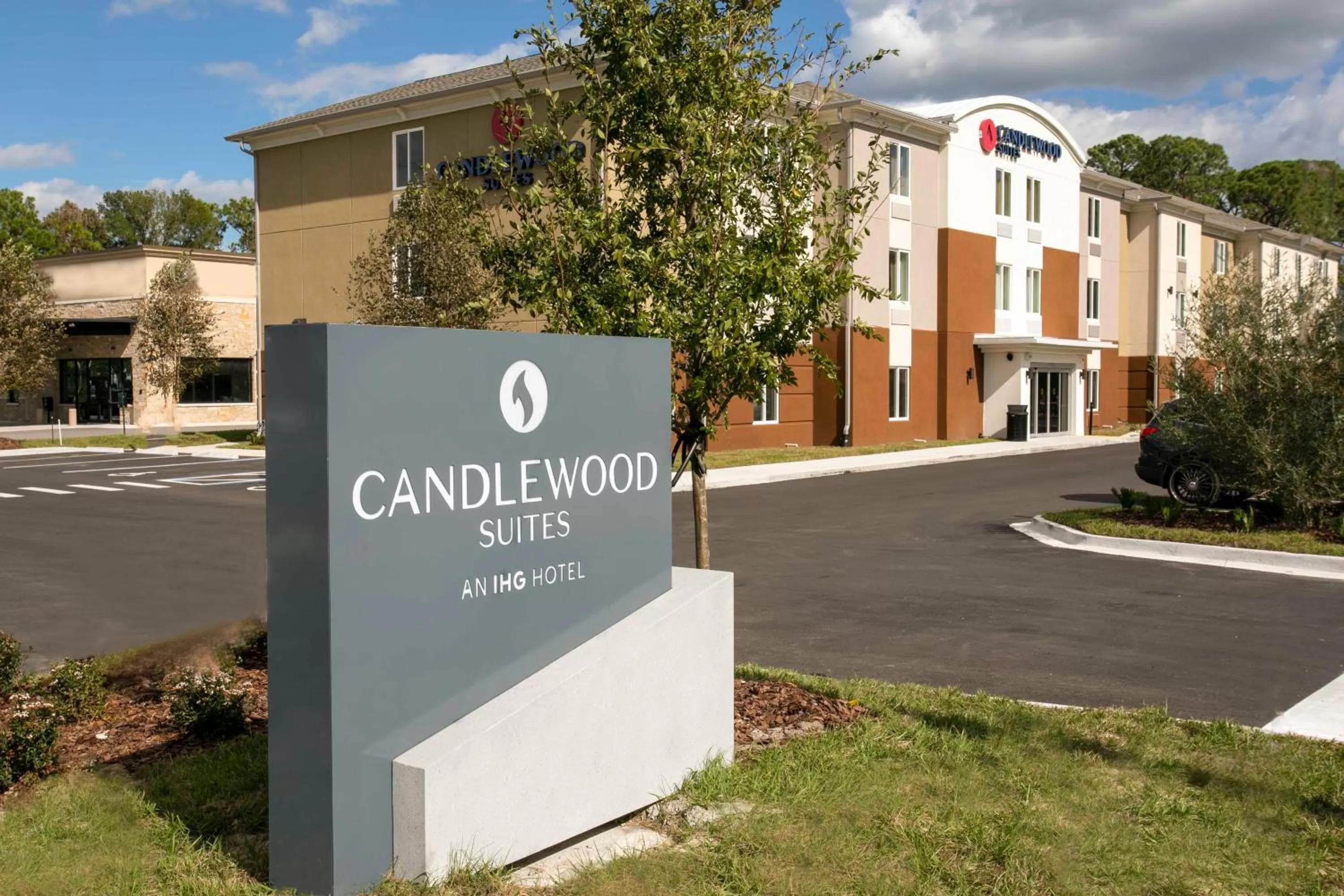 Property building in Candlewood Suites - Jacksonville - Mayport by IHG