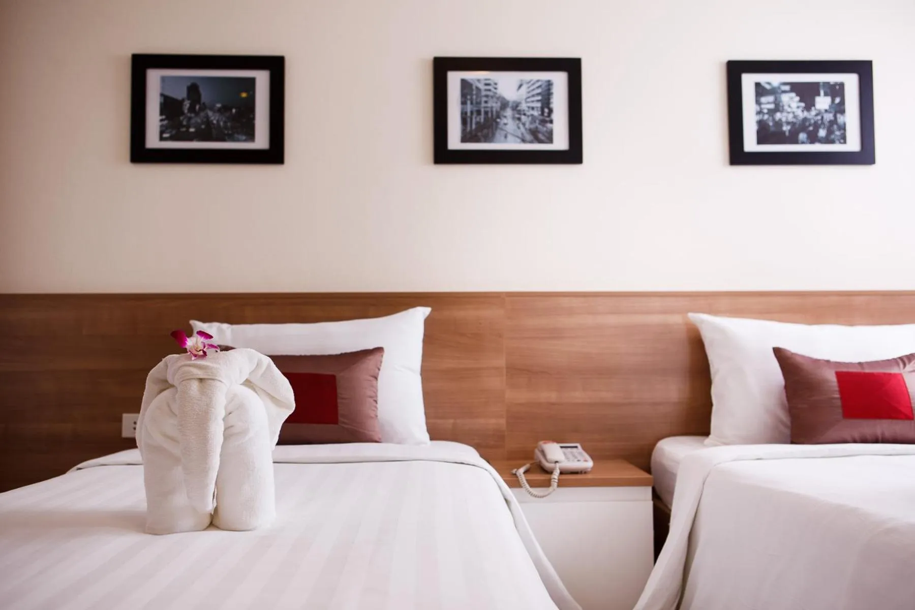 Bed in KC Place Srinakarin