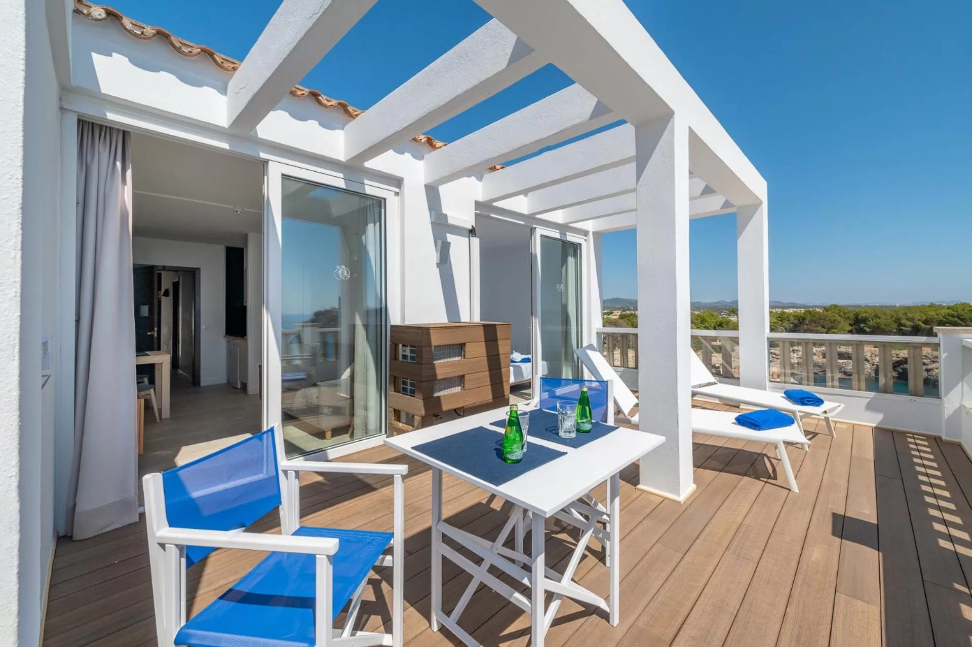 Day in Orange Colom - Seaside Apartments