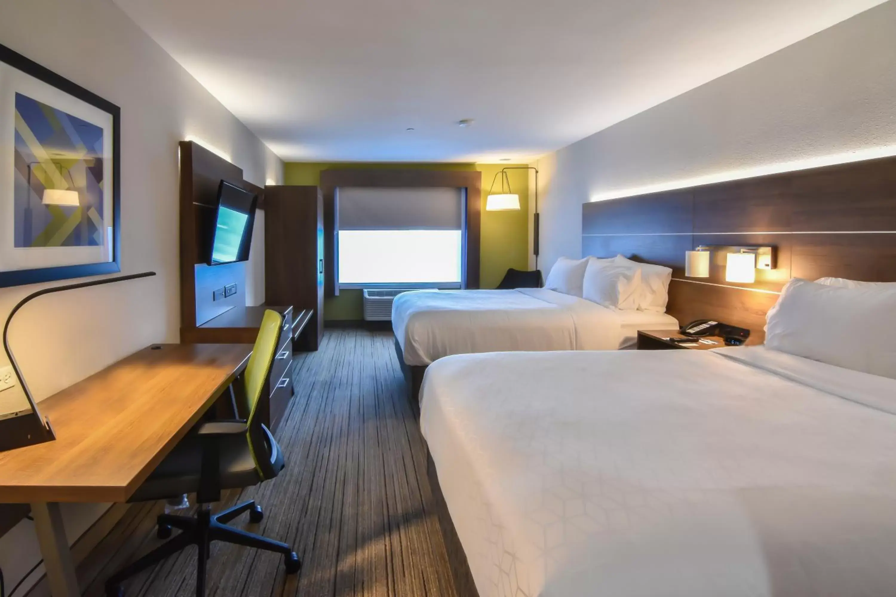 Standard Queen Room with Two Queen Beds - Communications Accessible in Holiday Inn Express & Suites - Indianapolis Northwest by IHG Standard Queen Room with Two Queen Beds - Communications Accessible in Holiday Inn Express & Suites - Indianapolis Northwest by IHG