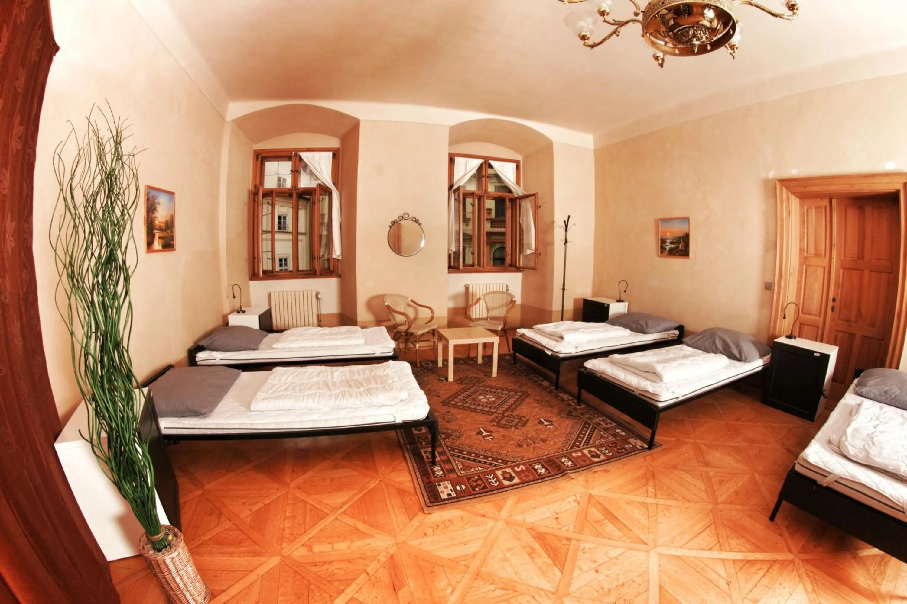 Bed in Hostel HOMEr - Old Town Square