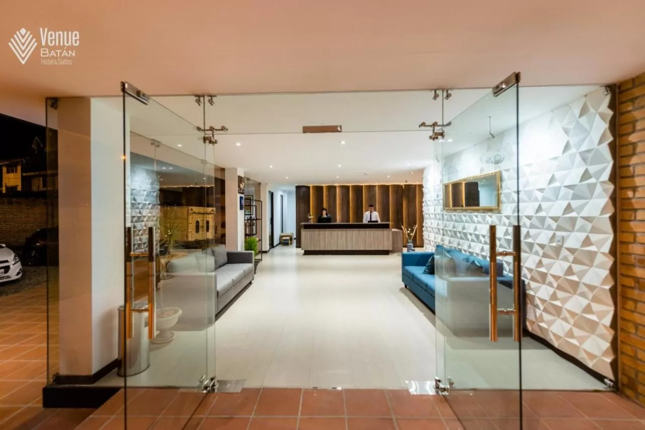 Lobby or reception in Hotel & Suites en Cuenca, Venue Batán