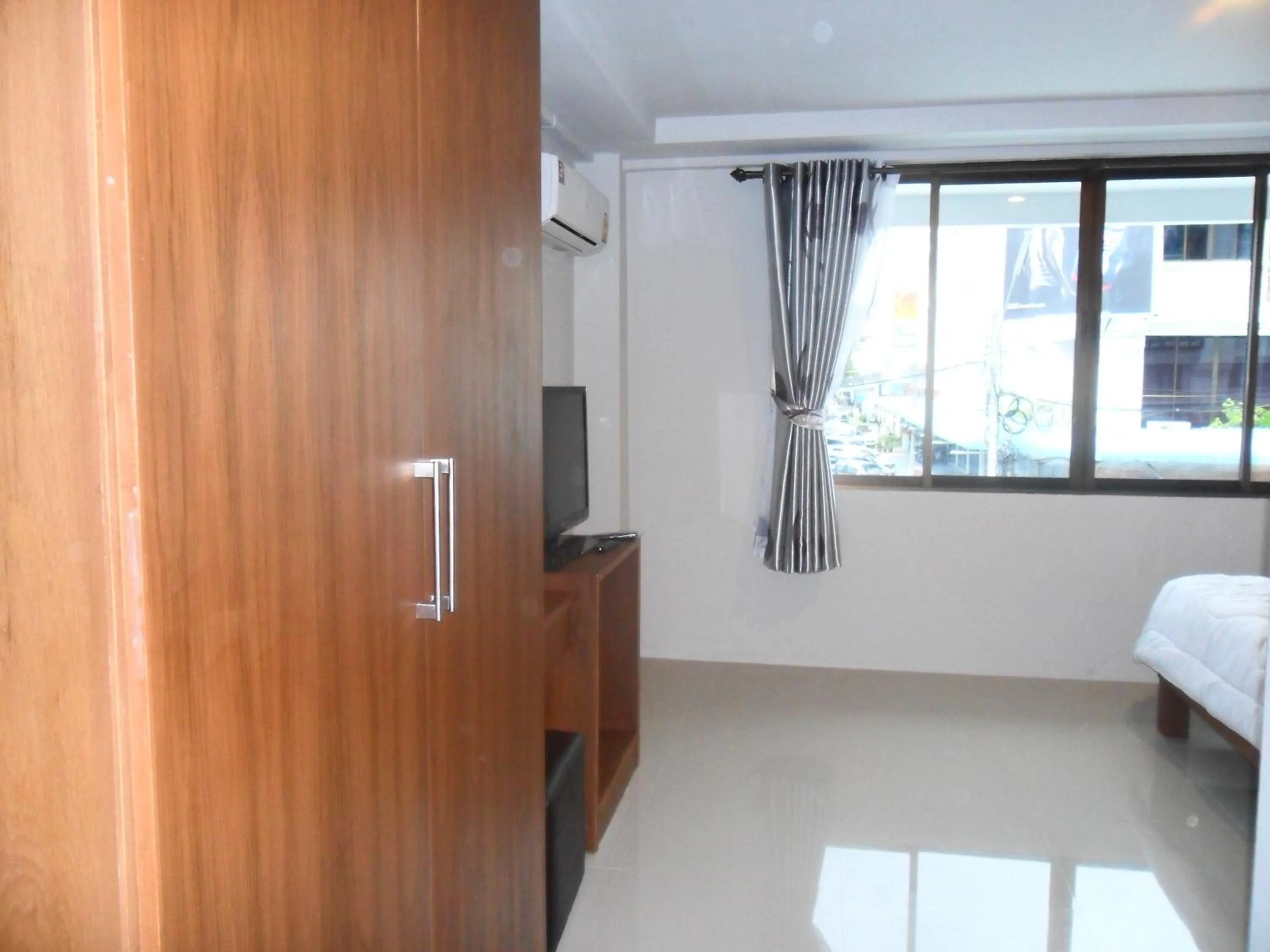 Bed in The City House