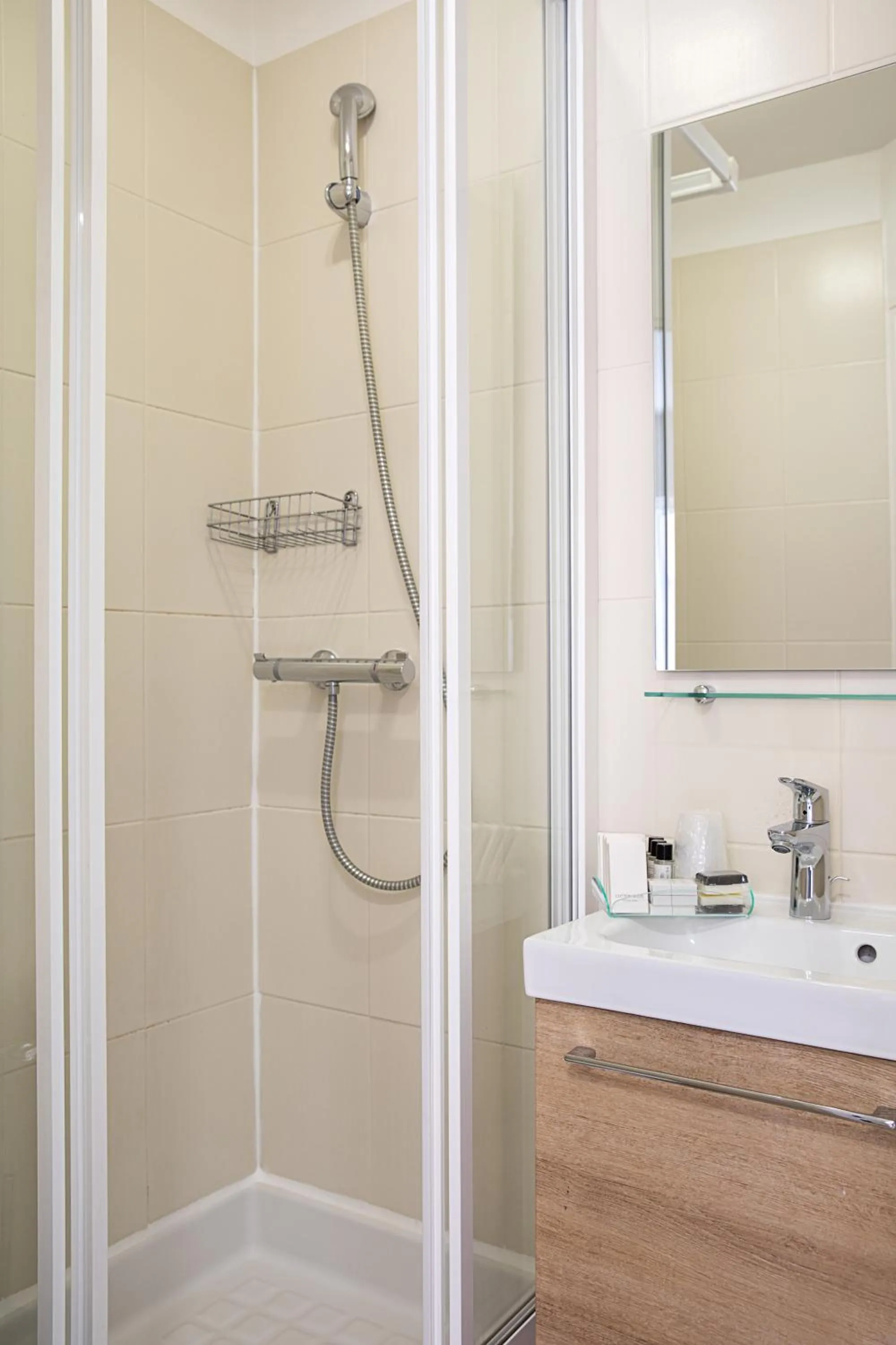 Bathroom in Hotel De L'Horloge