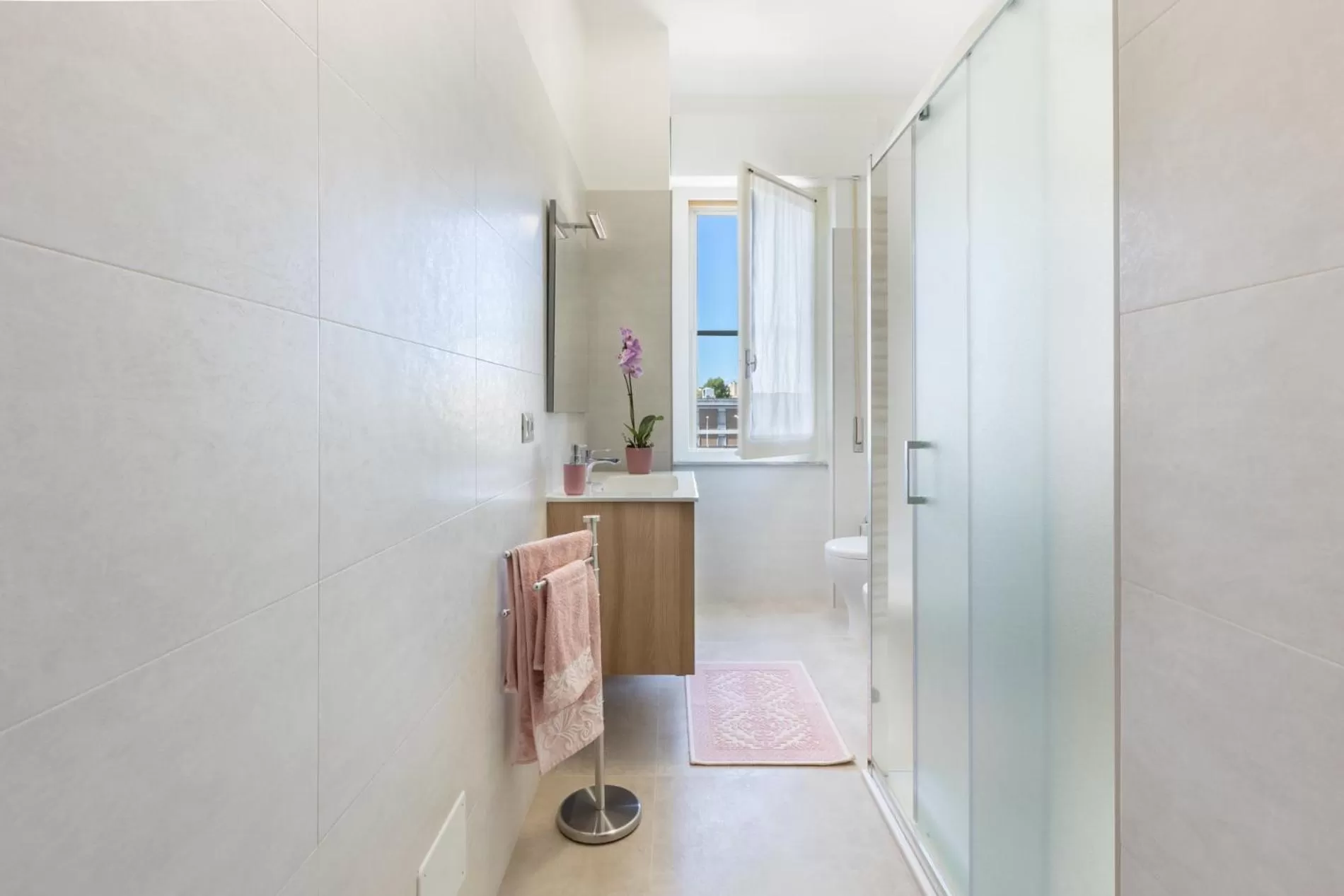 Bathroom in Pintadera B&B