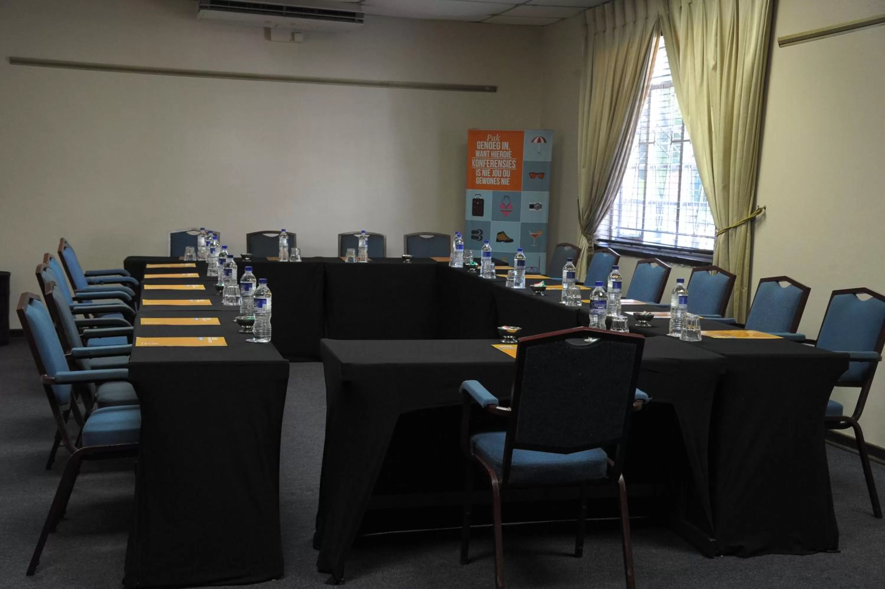 Business facilities, Restaurant/Places to Eat in ATKV Buffelspoort