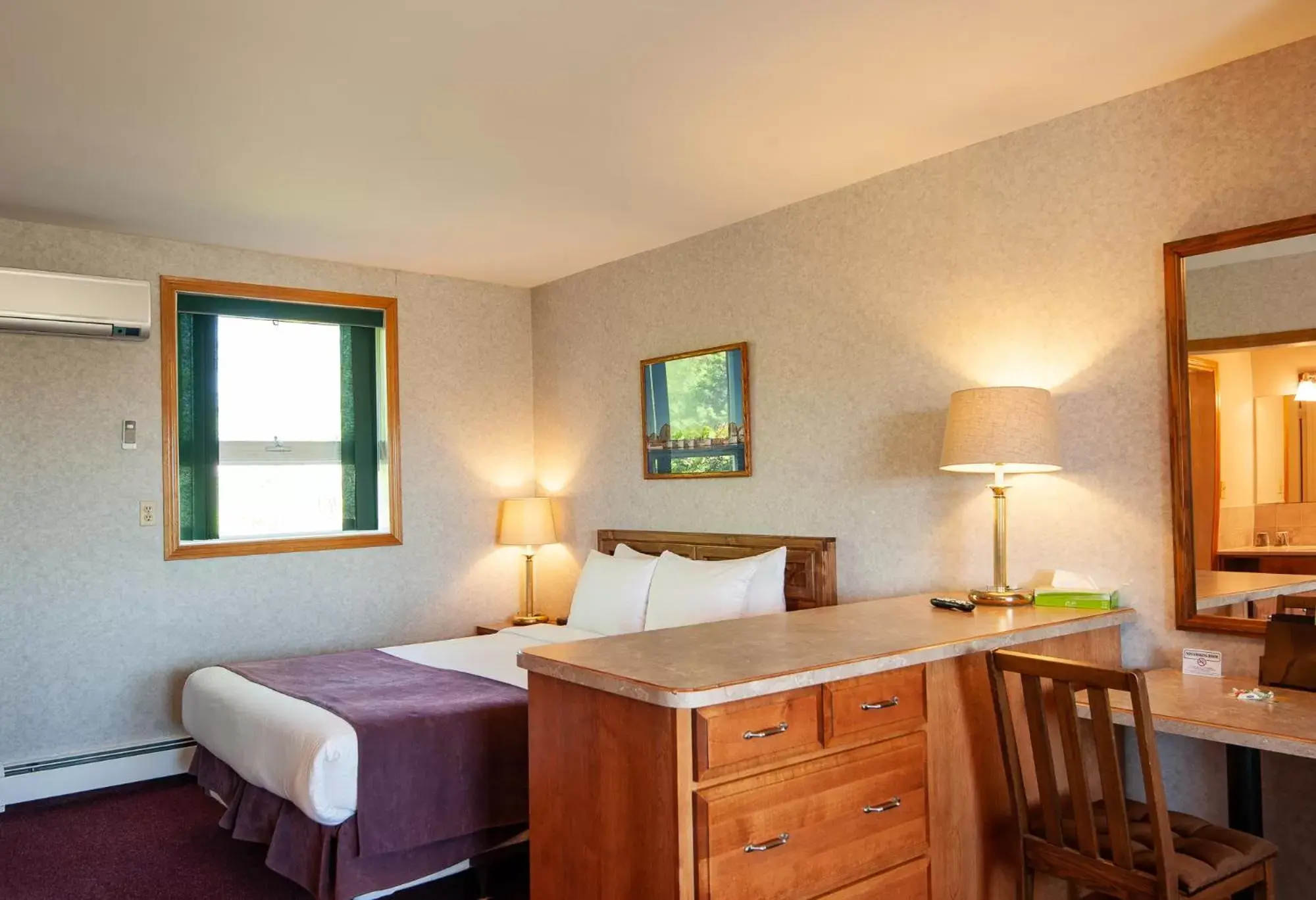 Junior Suite in Dutch Inn Junior Suite in Dutch Inn