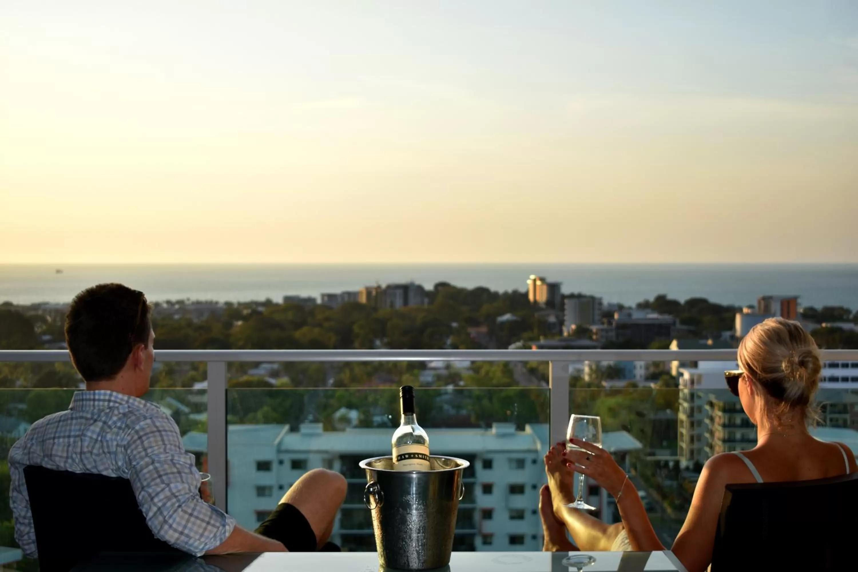 Sea view in H on Mitchell Apartment Hotel