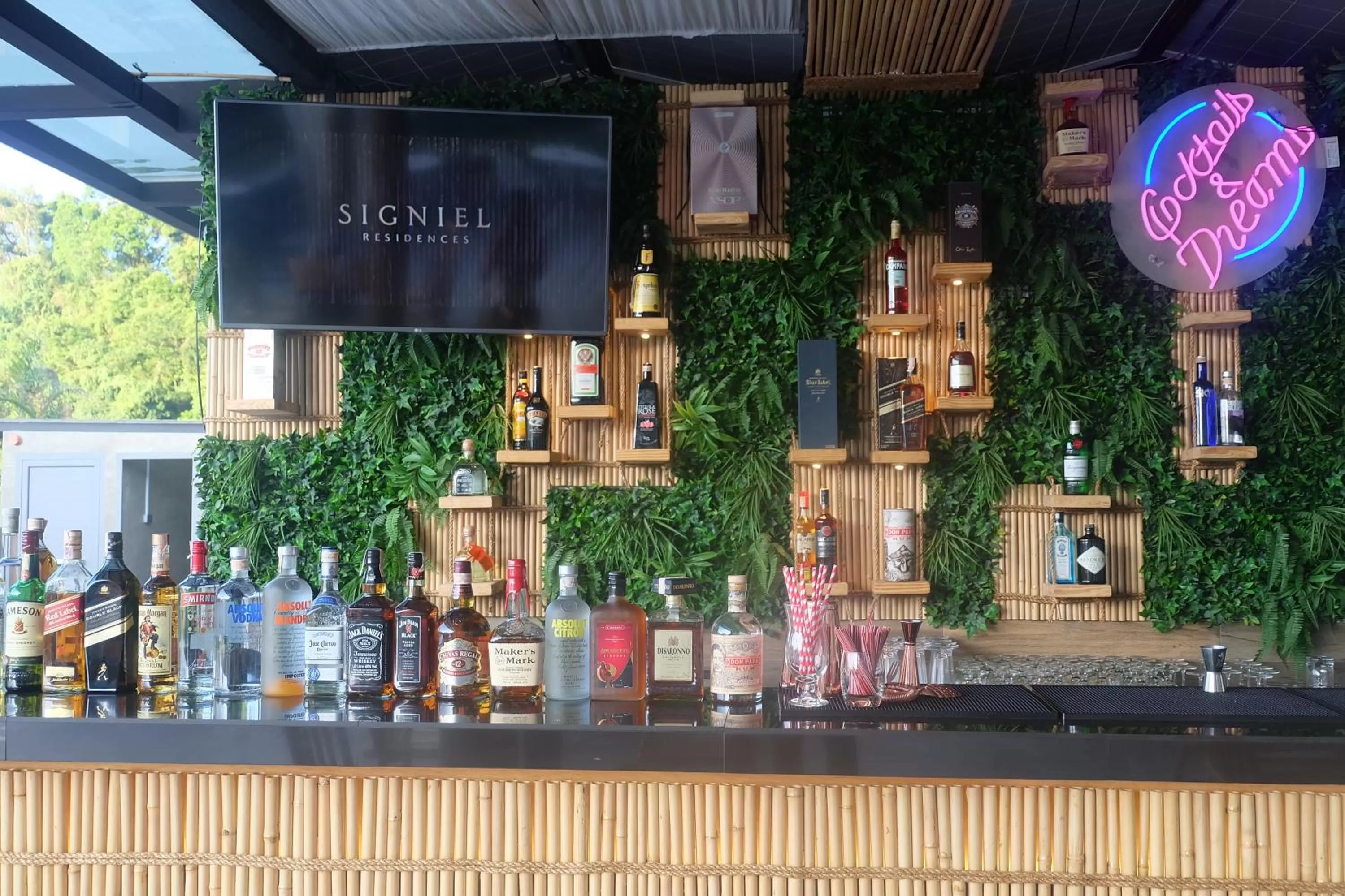 Property building in Cuna Hotel