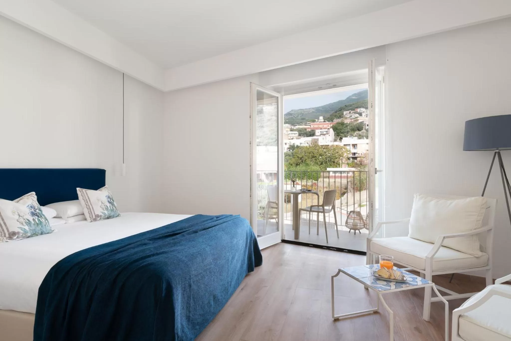 Bed in Domo 20 Hotel & Rooftop