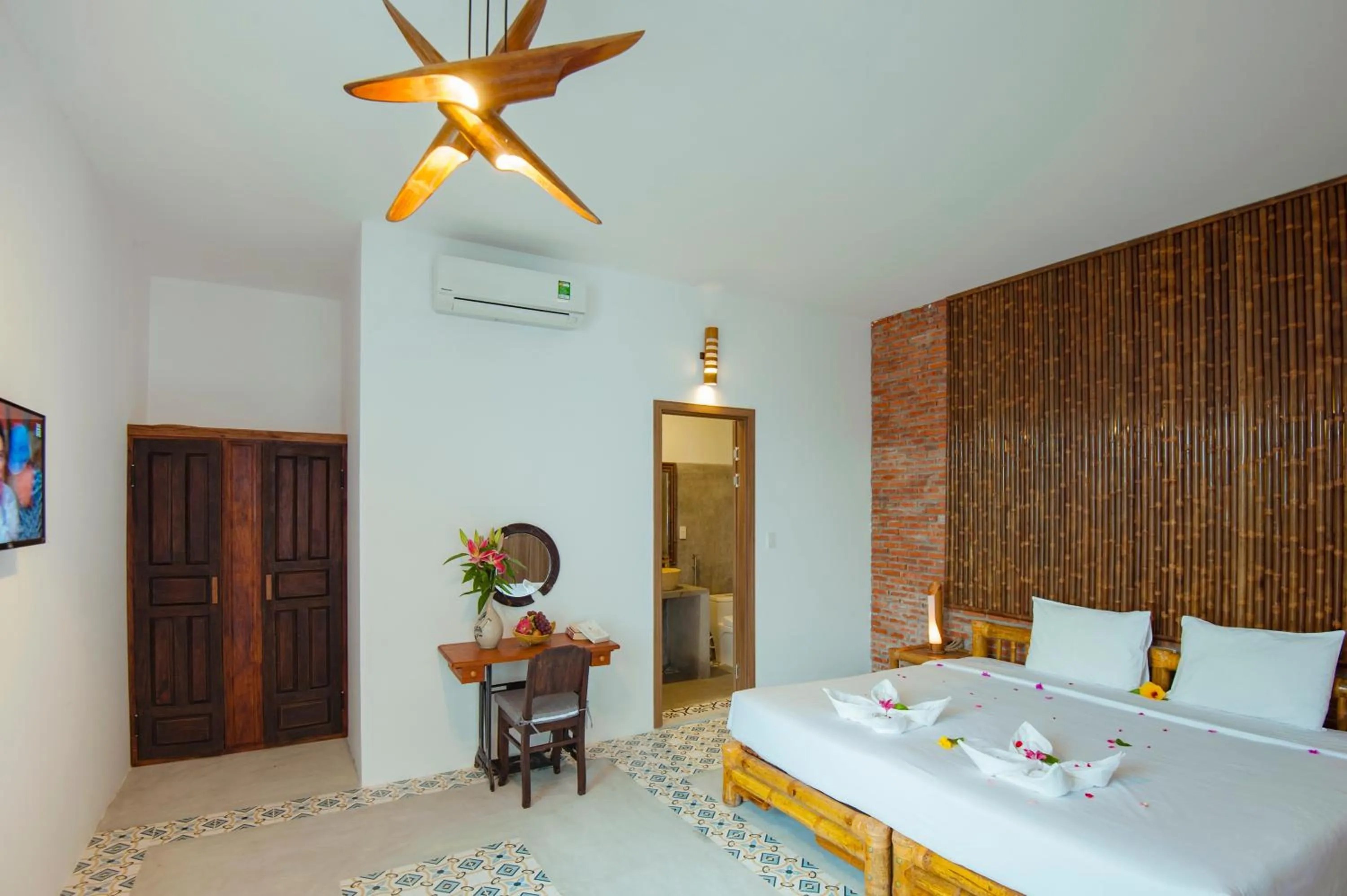 Bedroom, Bed in Hoi An Rustic Villa