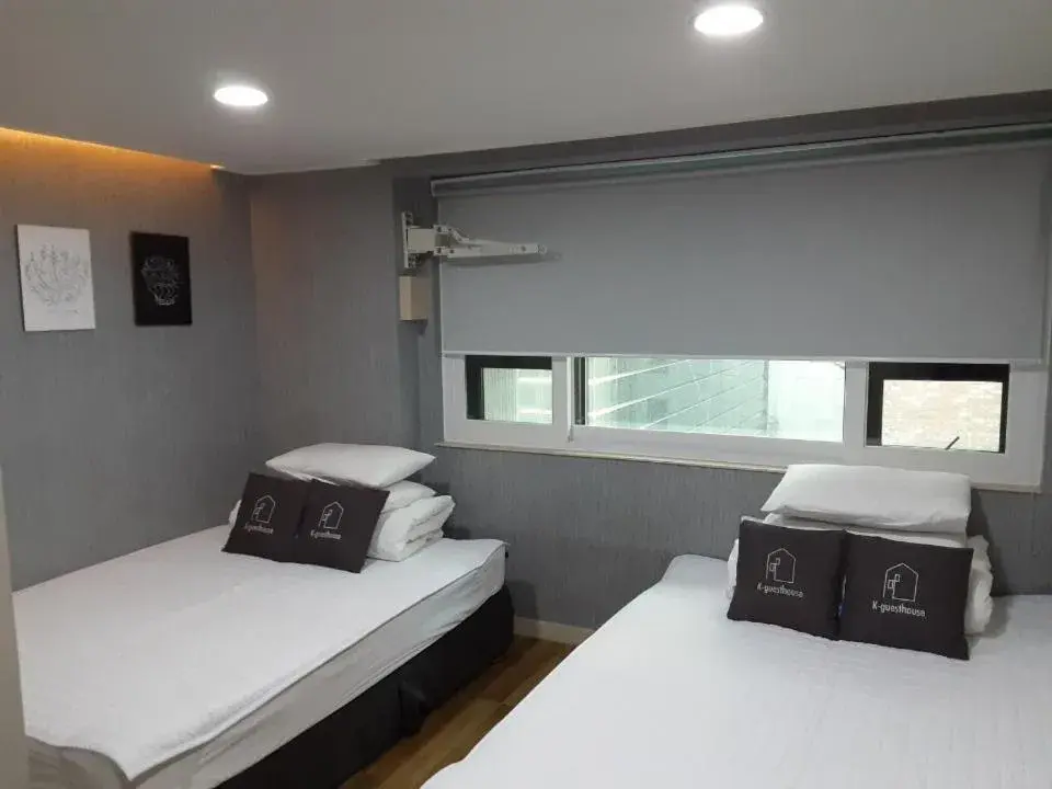 Superior Twin Room in K-Grand Hostel Gangnam1 Superior Twin Room in K-Grand Hostel Gangnam1
