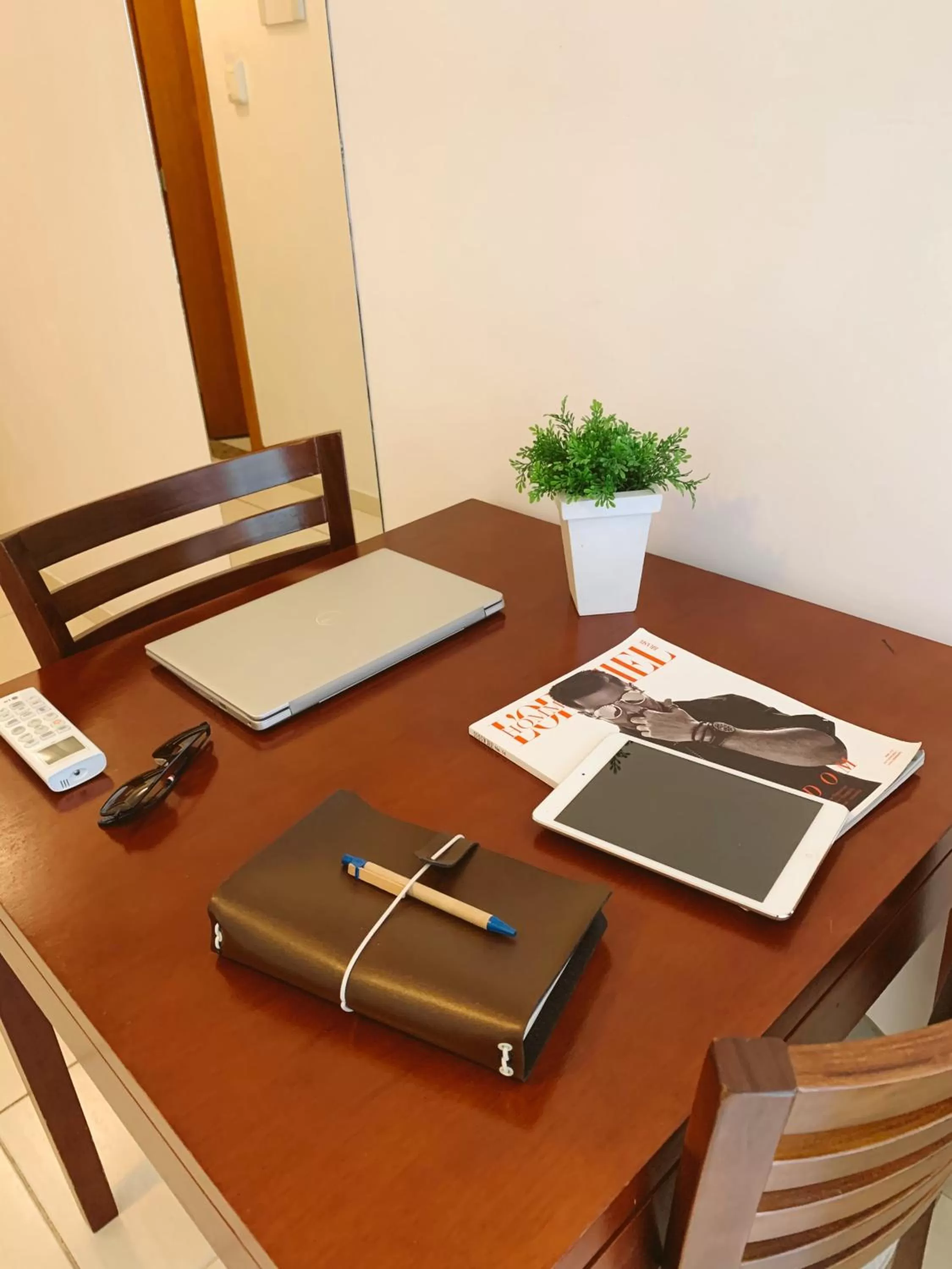 Meeting/conference room in America Towers Hotel