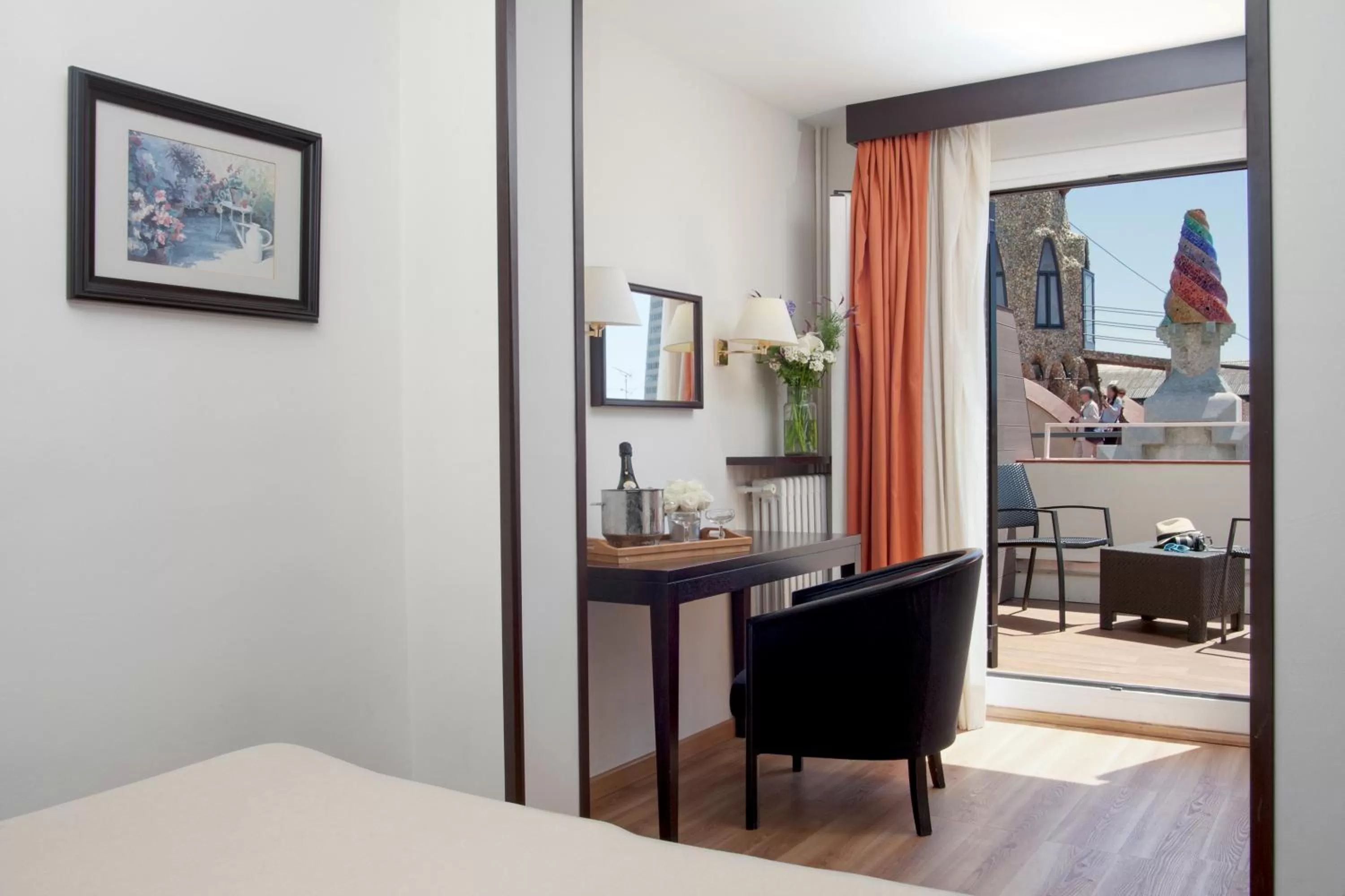 Bedroom in Gaudi Hotel