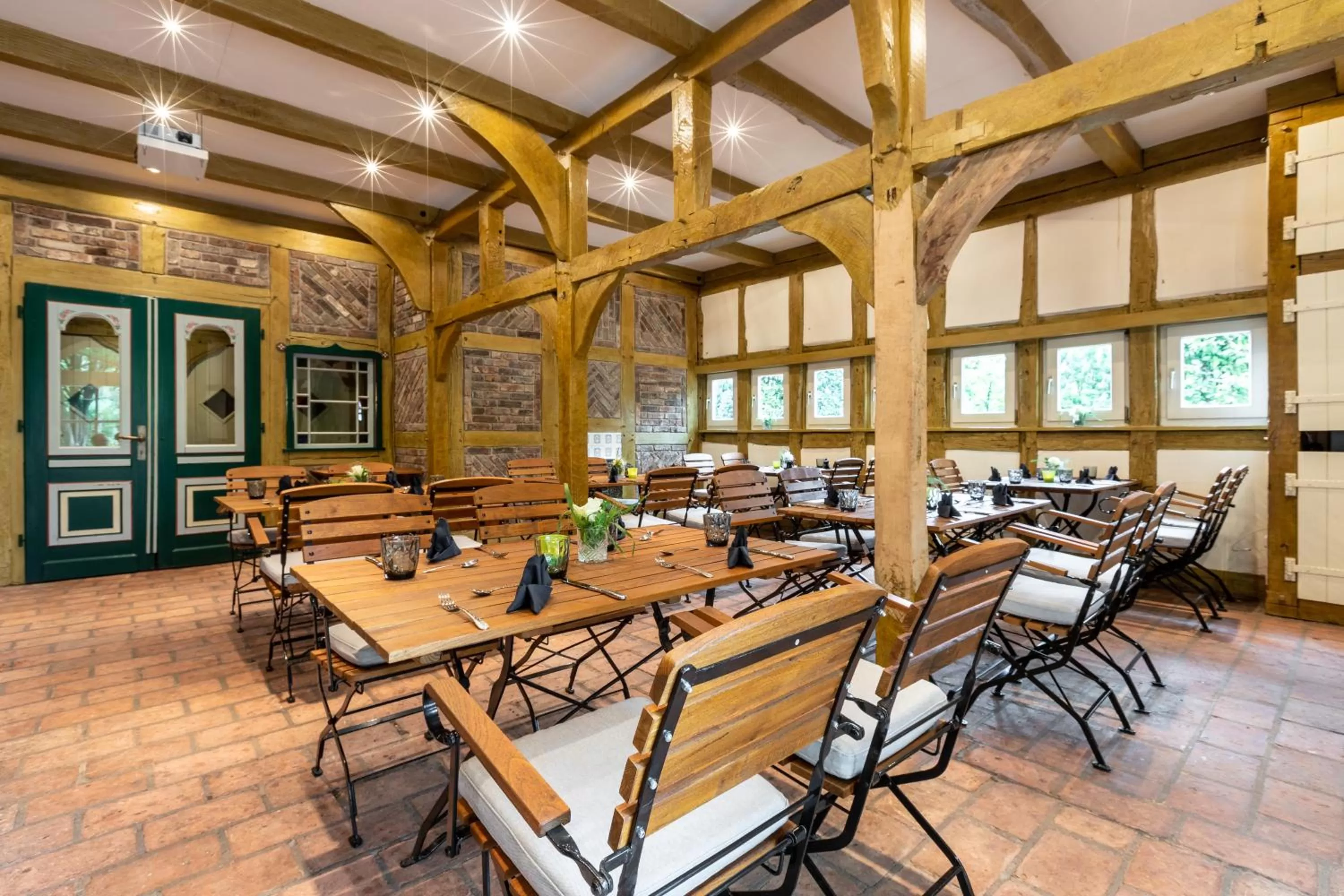 Restaurant/places to eat in Hotel Wittekindsquelle