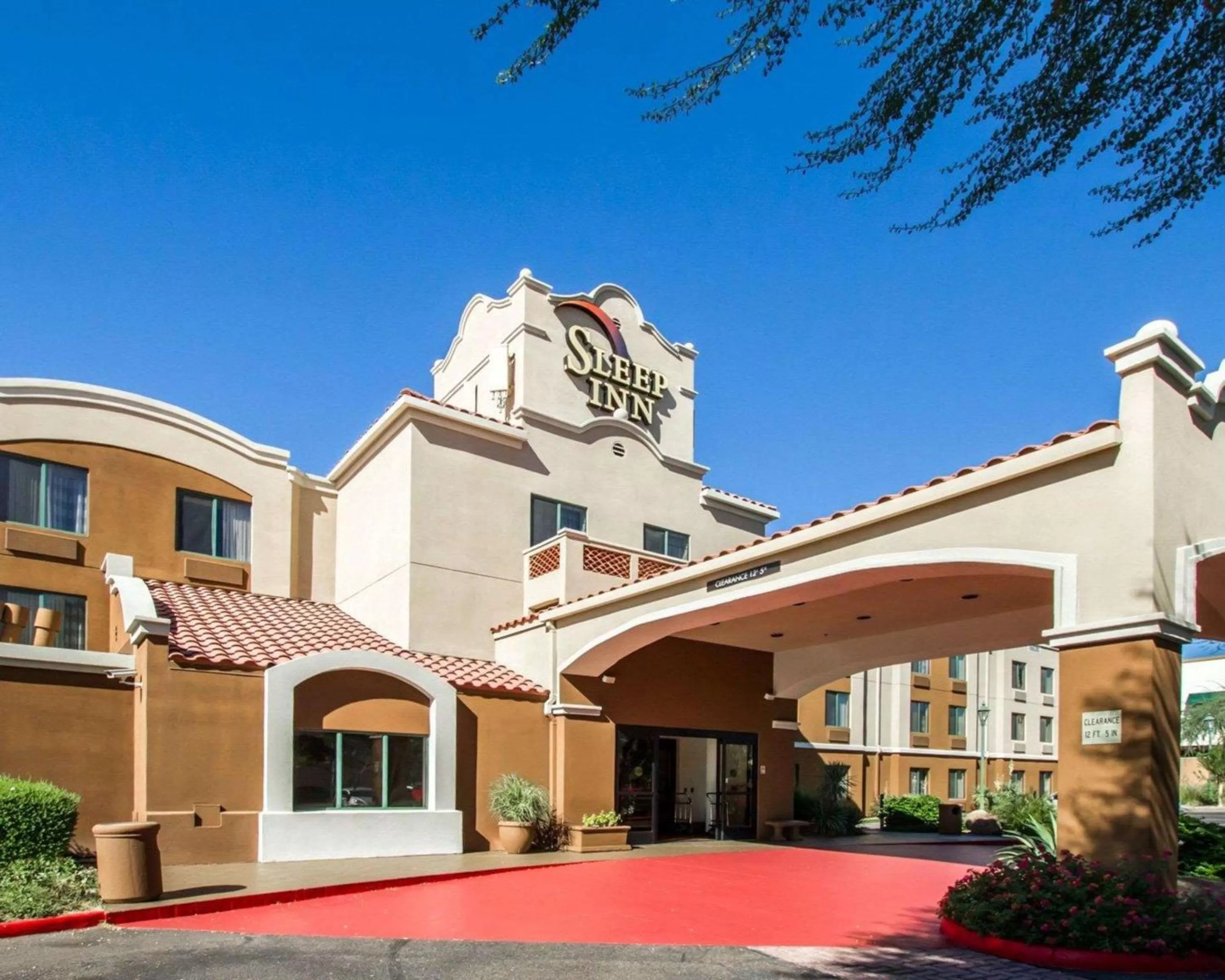 Property building in Sleep Inn North Scottsdale near Mayo Clinic