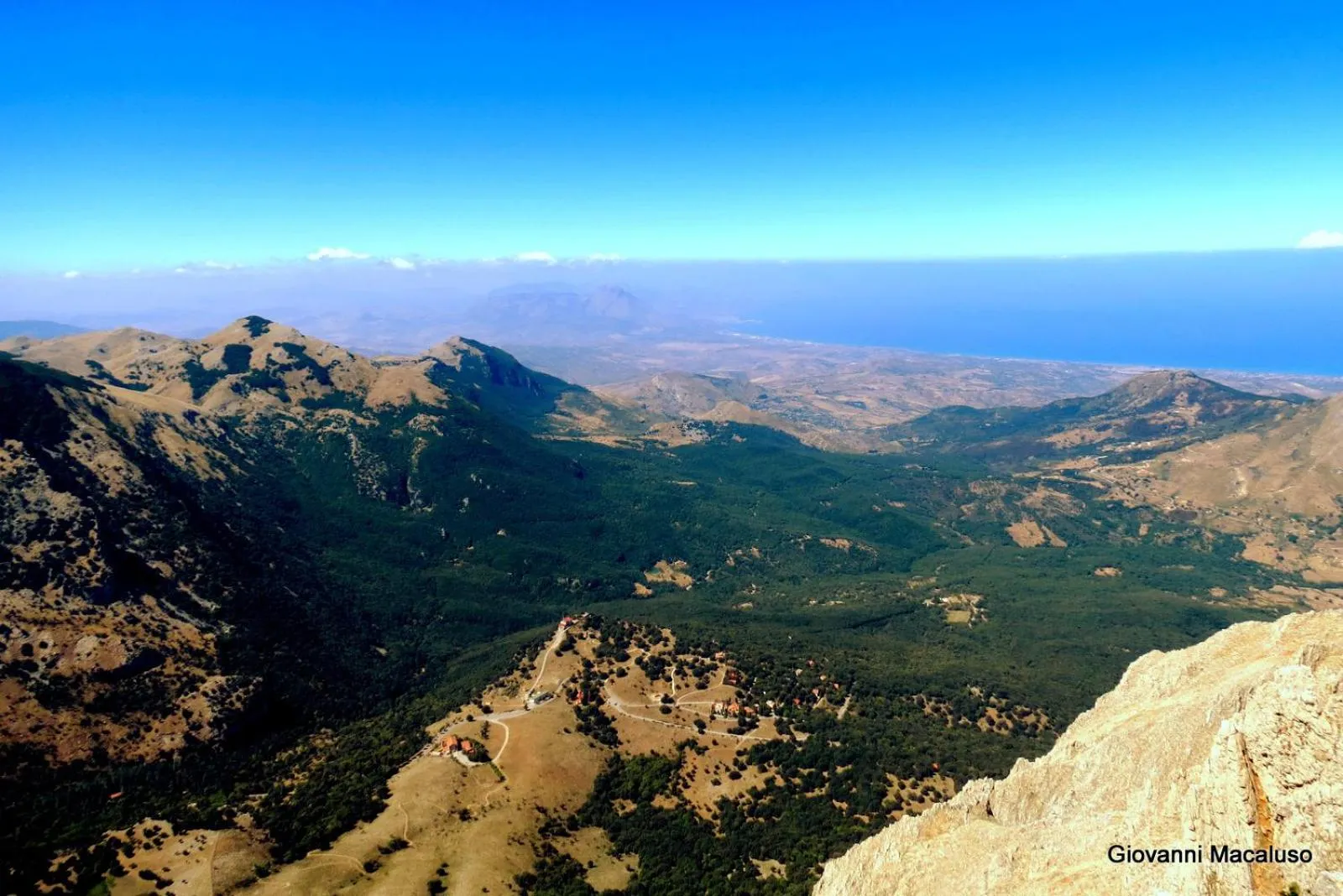 Hiking in Hotel Residenza Petra