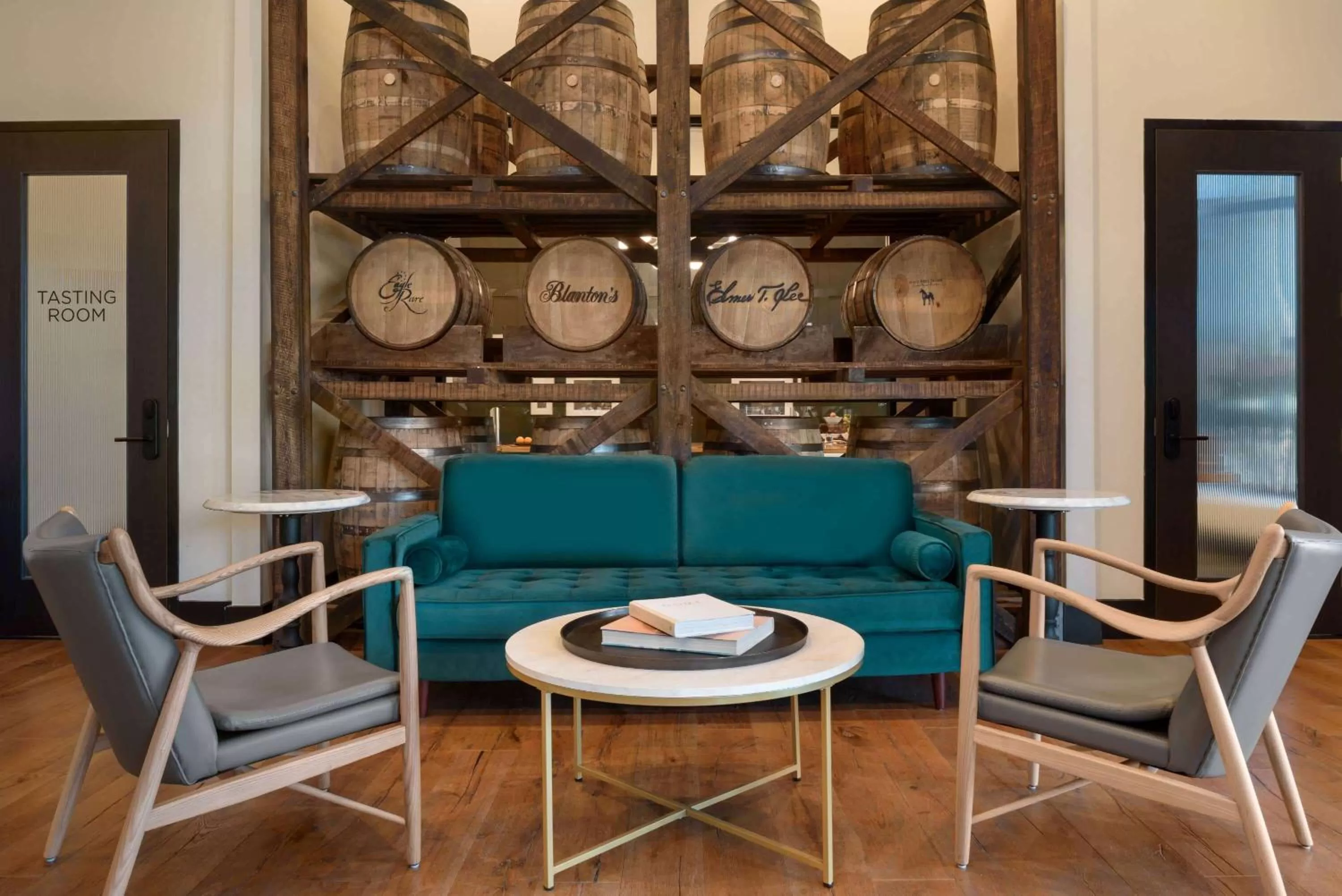 Restaurant/places to eat in Origin Lexington, a Wyndham Hotel