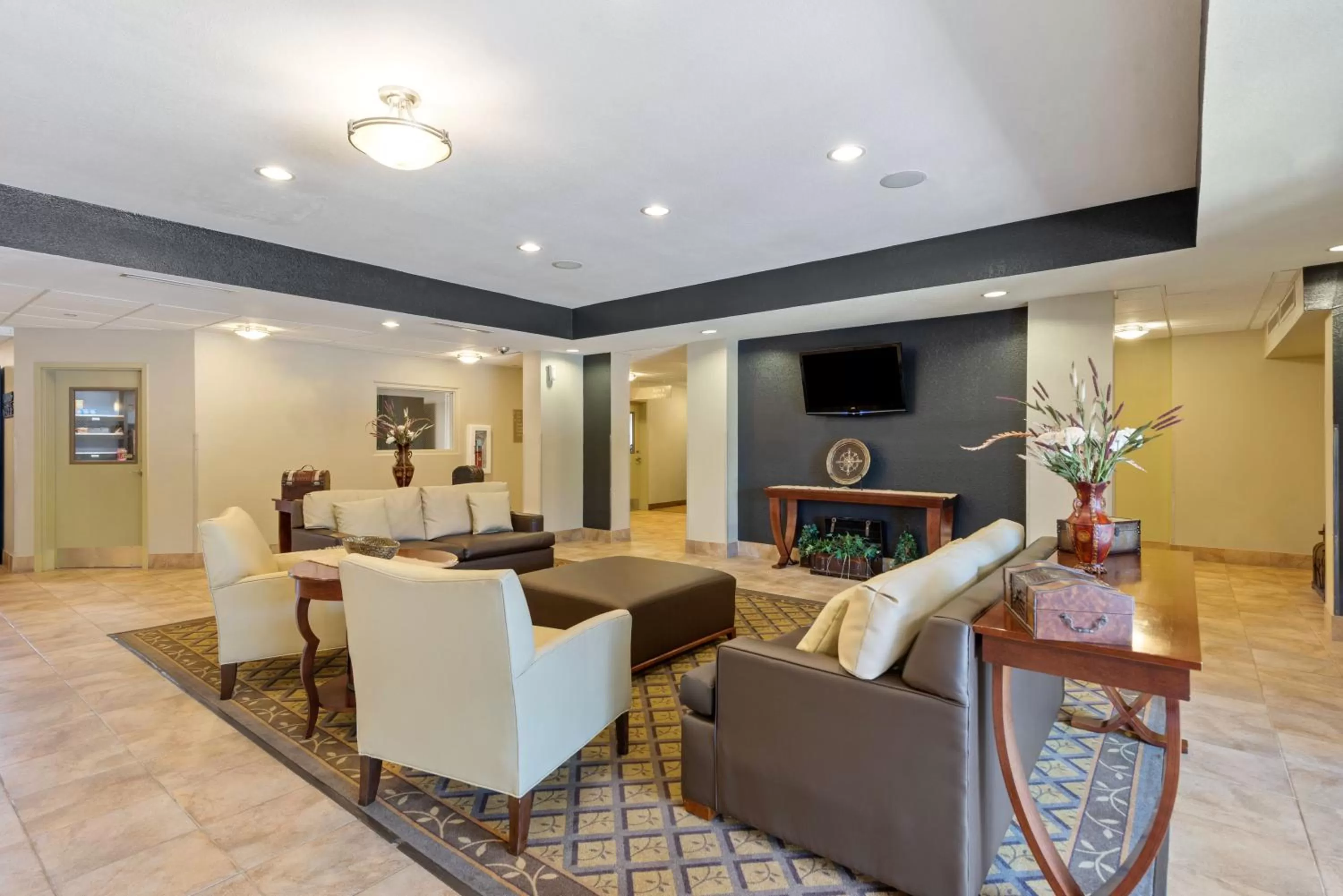 Lobby or reception in Extended Stay America Suites - Lawton - Fort Sill