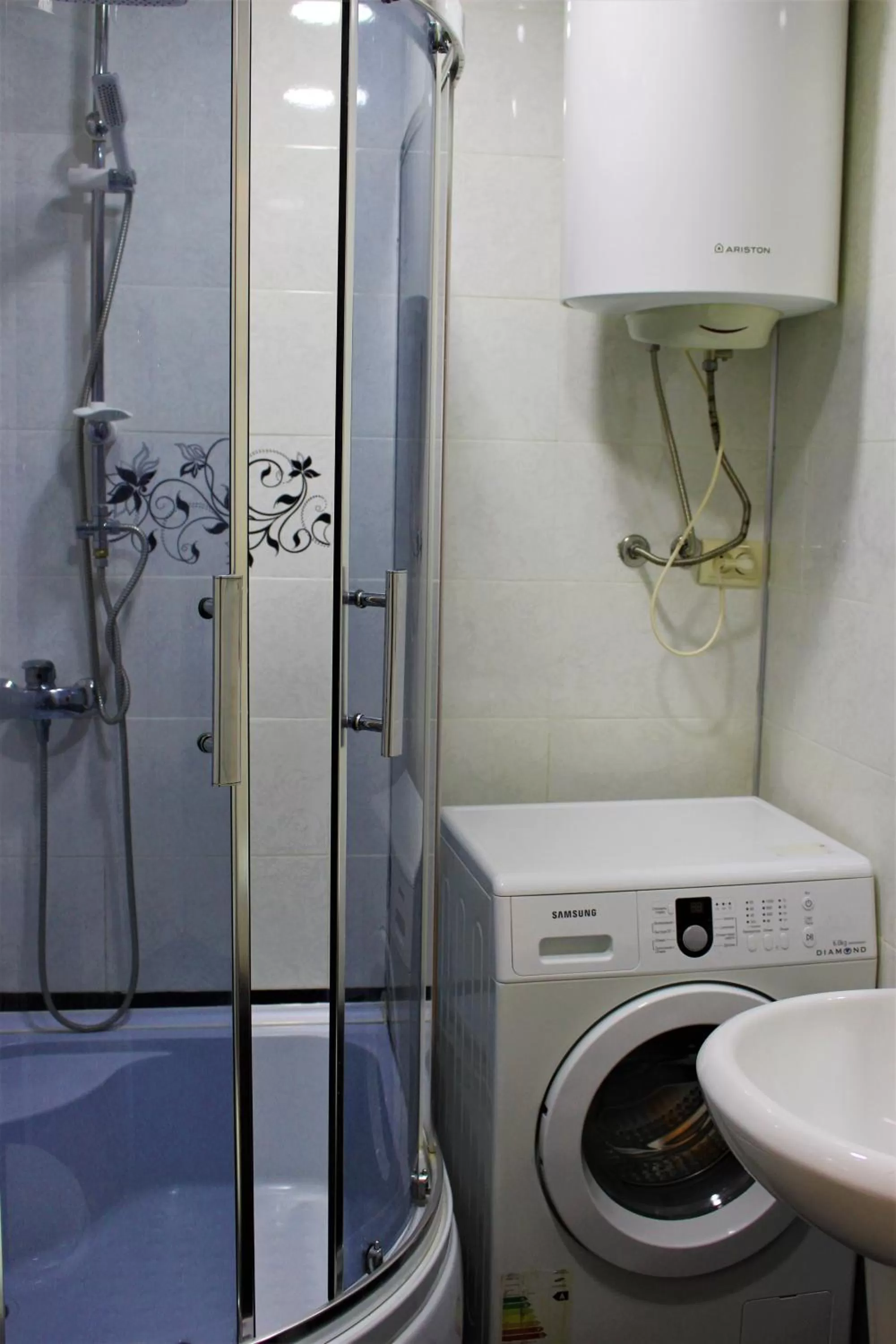 Shower, Bathroom in Orbi Lux Apartment