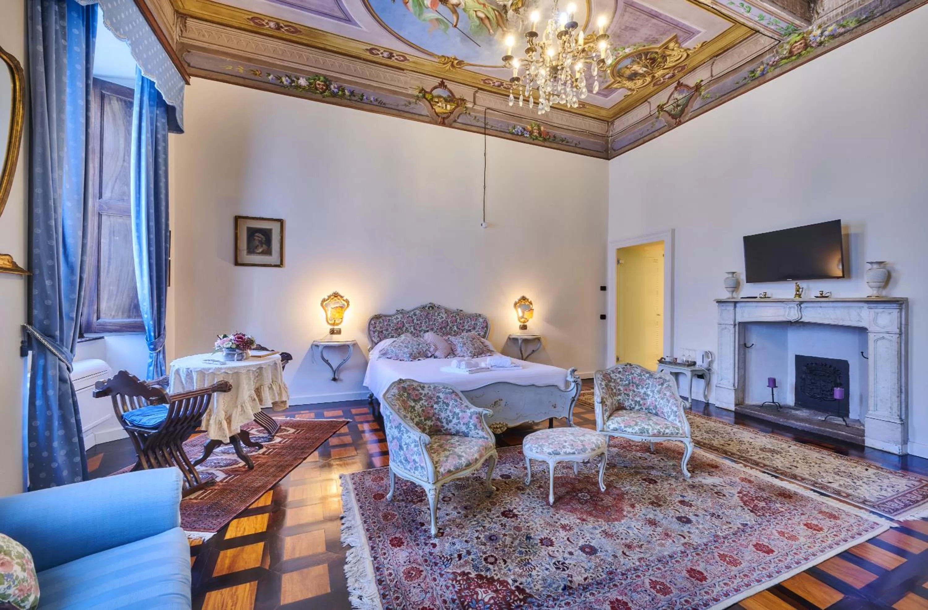 Bed in Villa Annamaria B&B