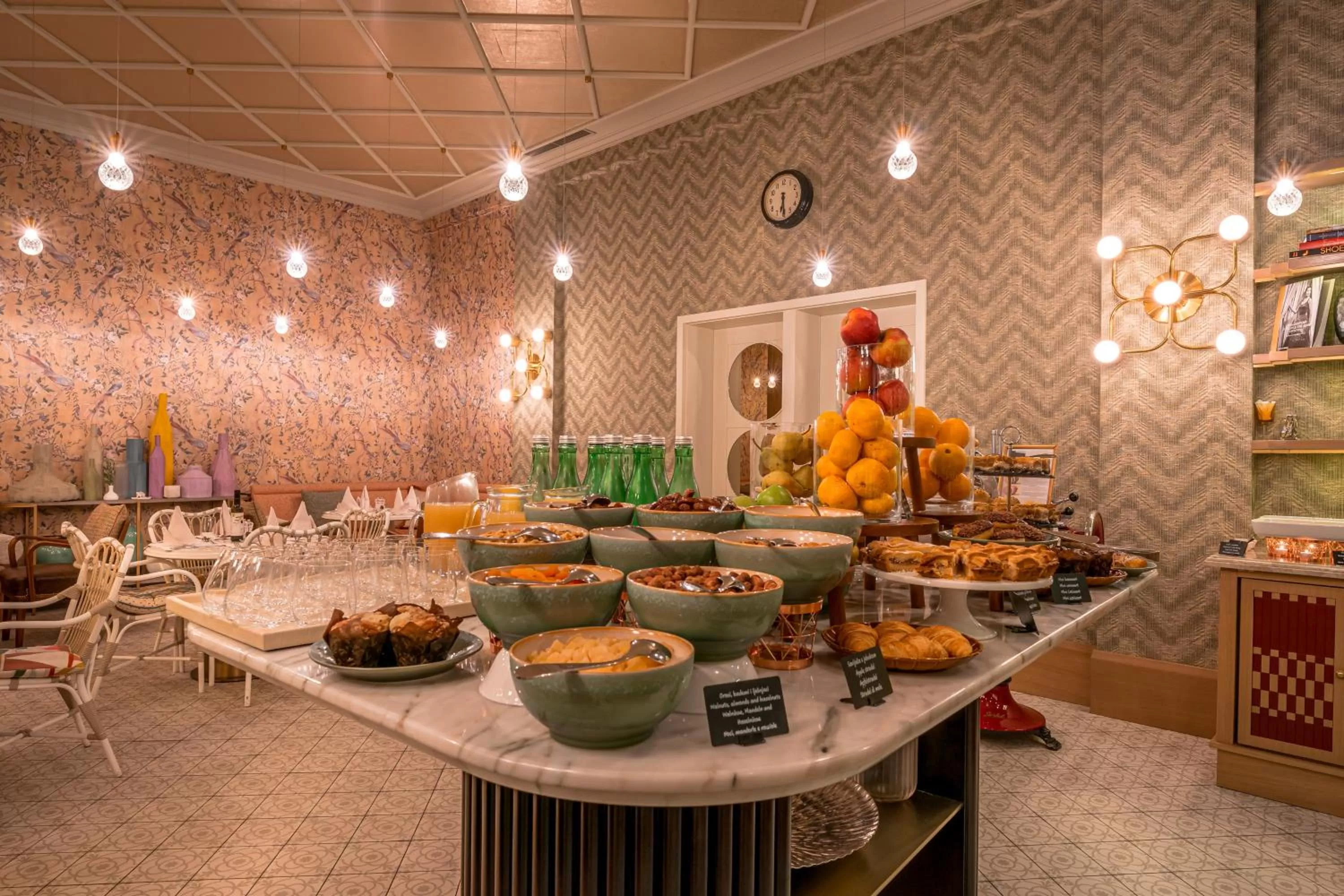 Food in Hotel Capital