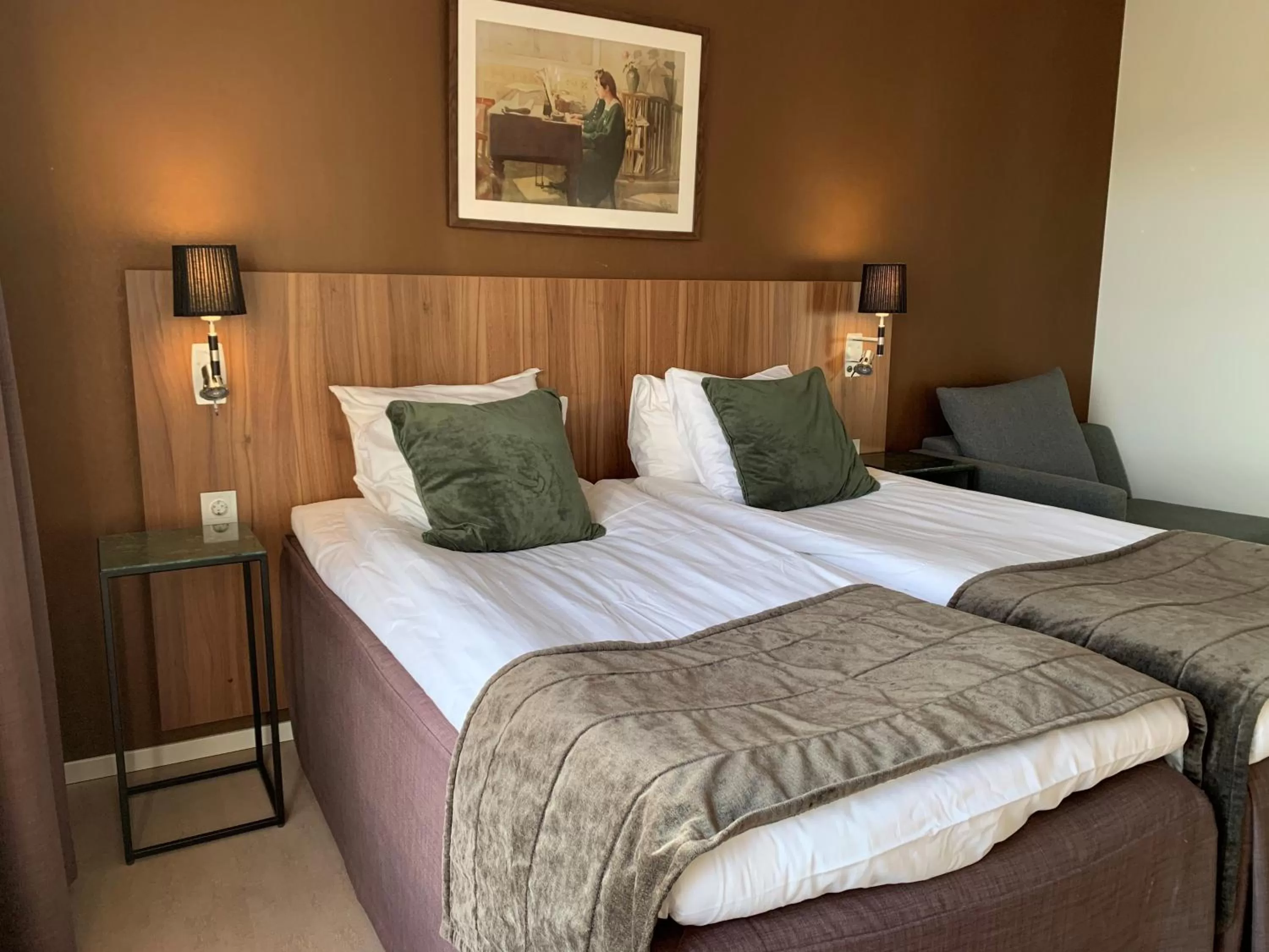 Bed in Skara Konsthotell