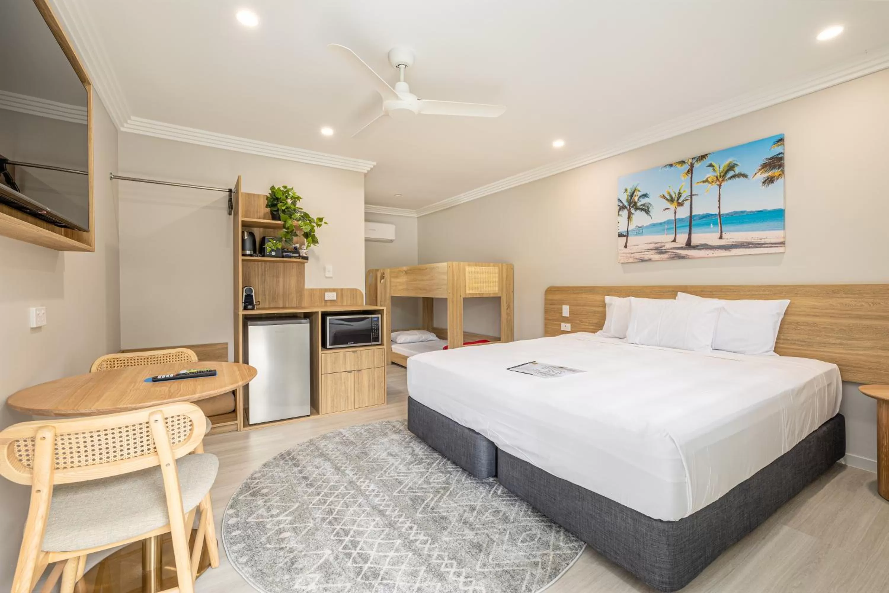 Photo of the whole room, Bed in Seahaven Resort