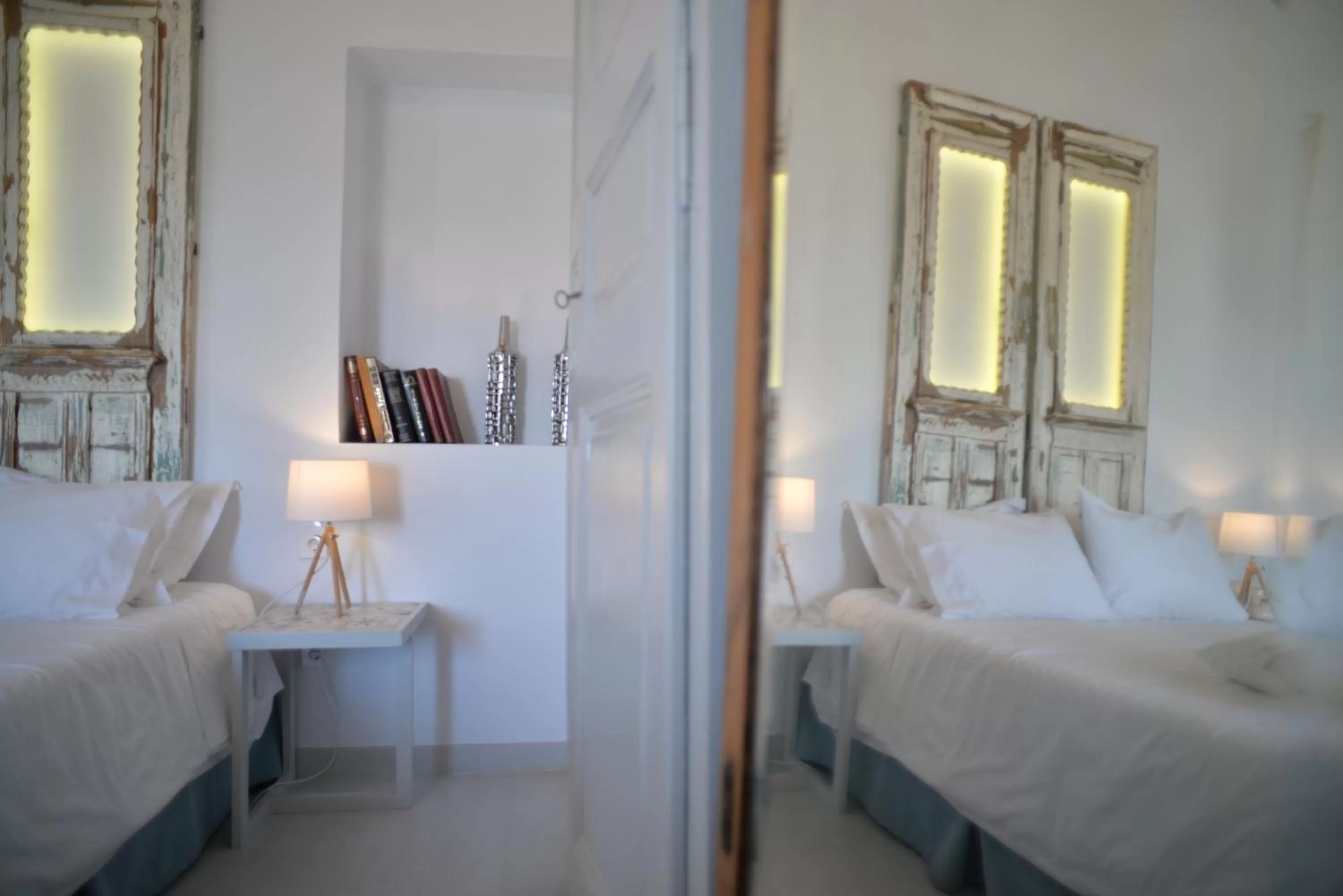 Bed in 1901 Hermoupolis