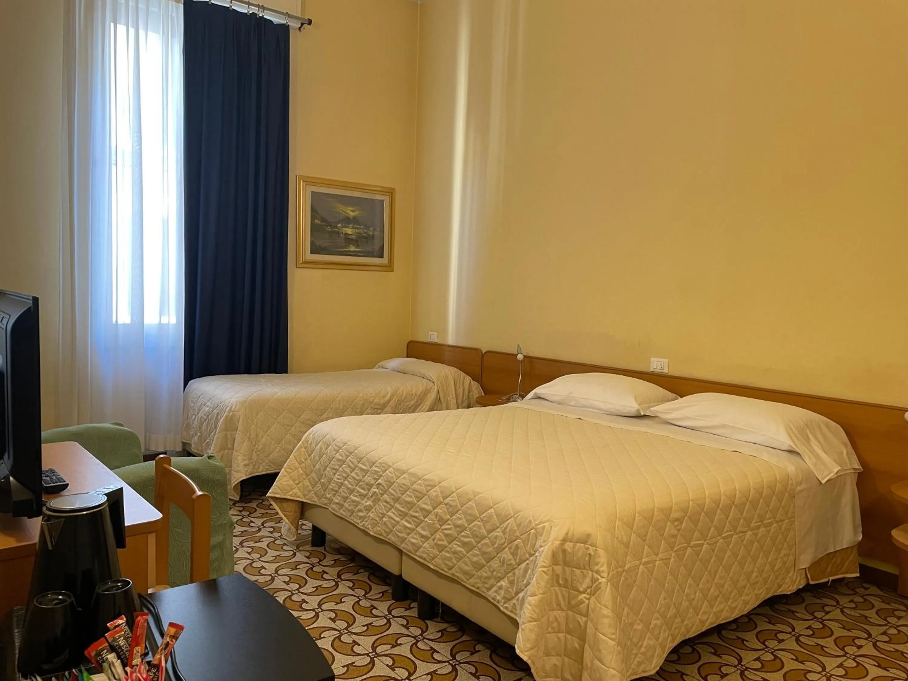 Bedroom, Bed in Hotel Panorama Bologna Centro