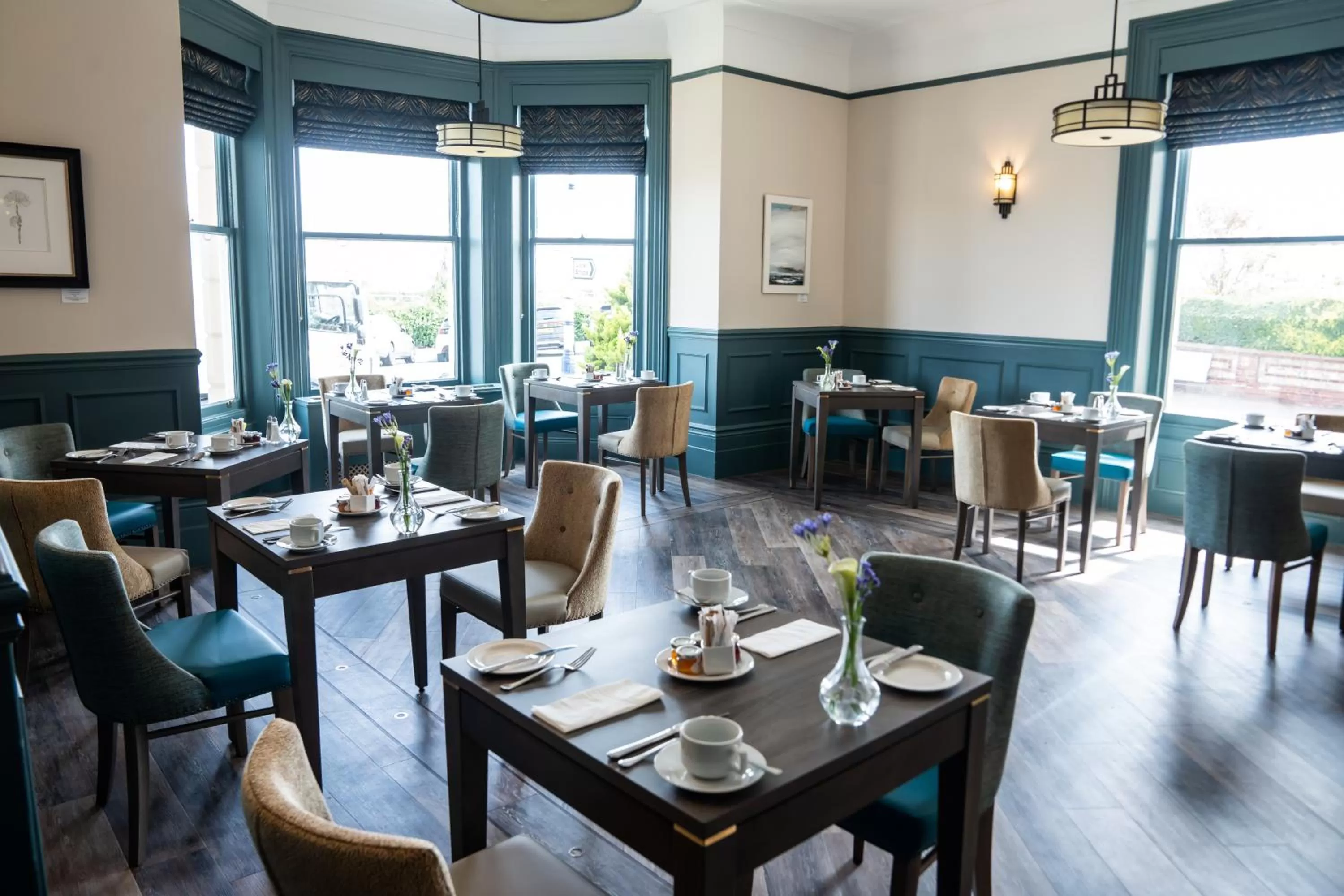 Restaurant/places to eat in The Lansdowne, Eastbourne