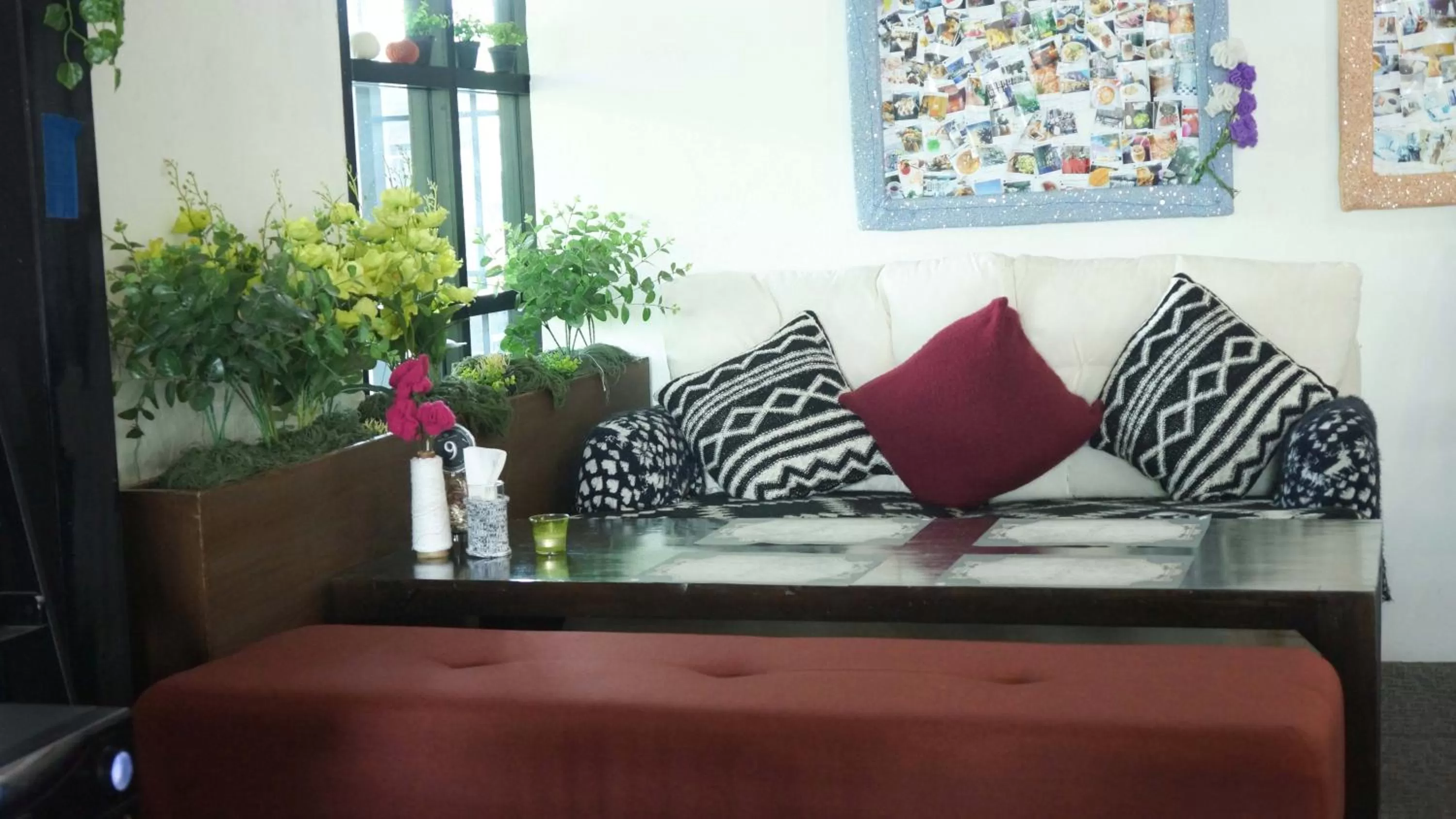 Restaurant/places to eat in Westgate Residence Hotel