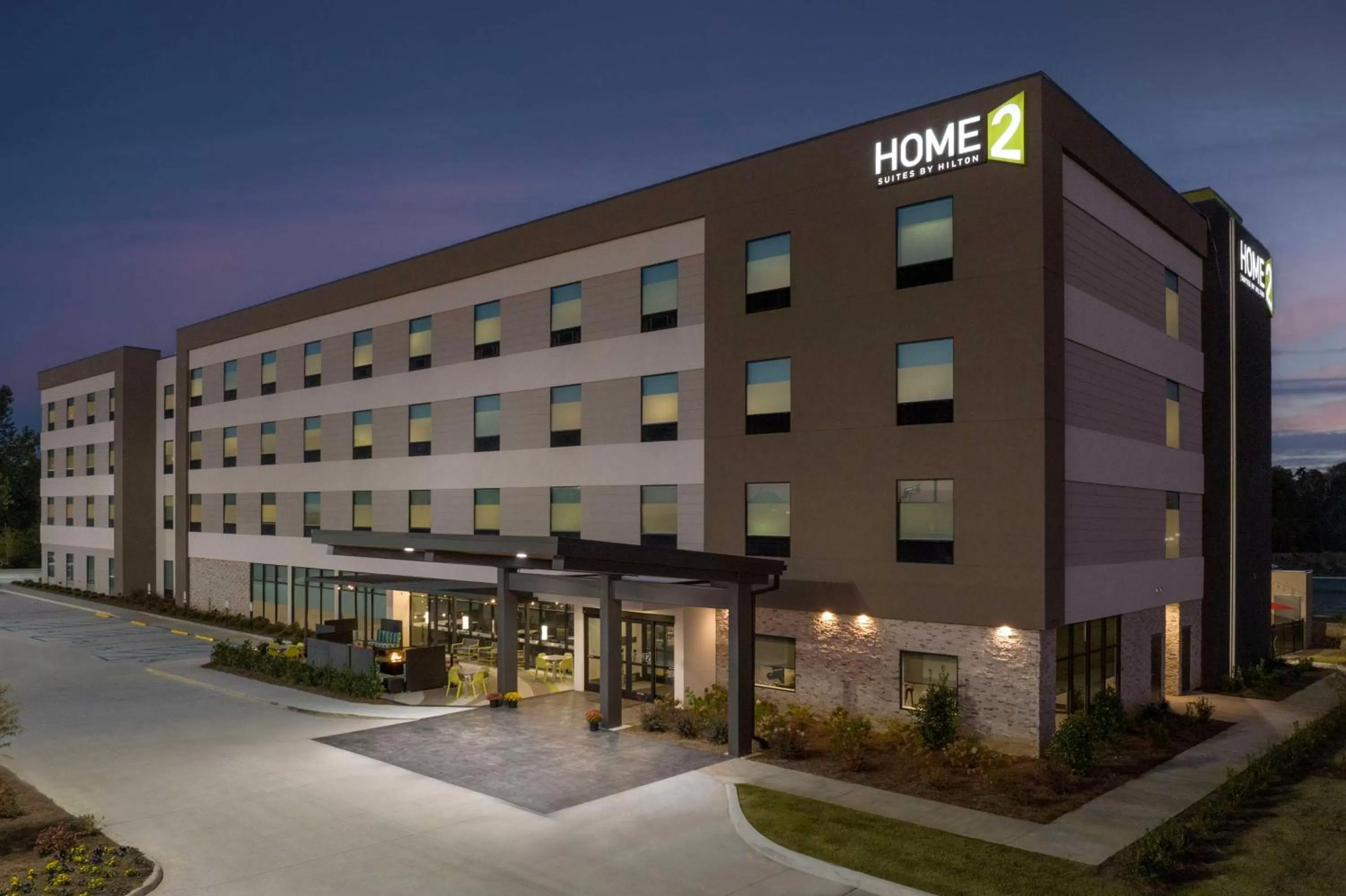 Property building in Home2 Suites By Hilton Cullman